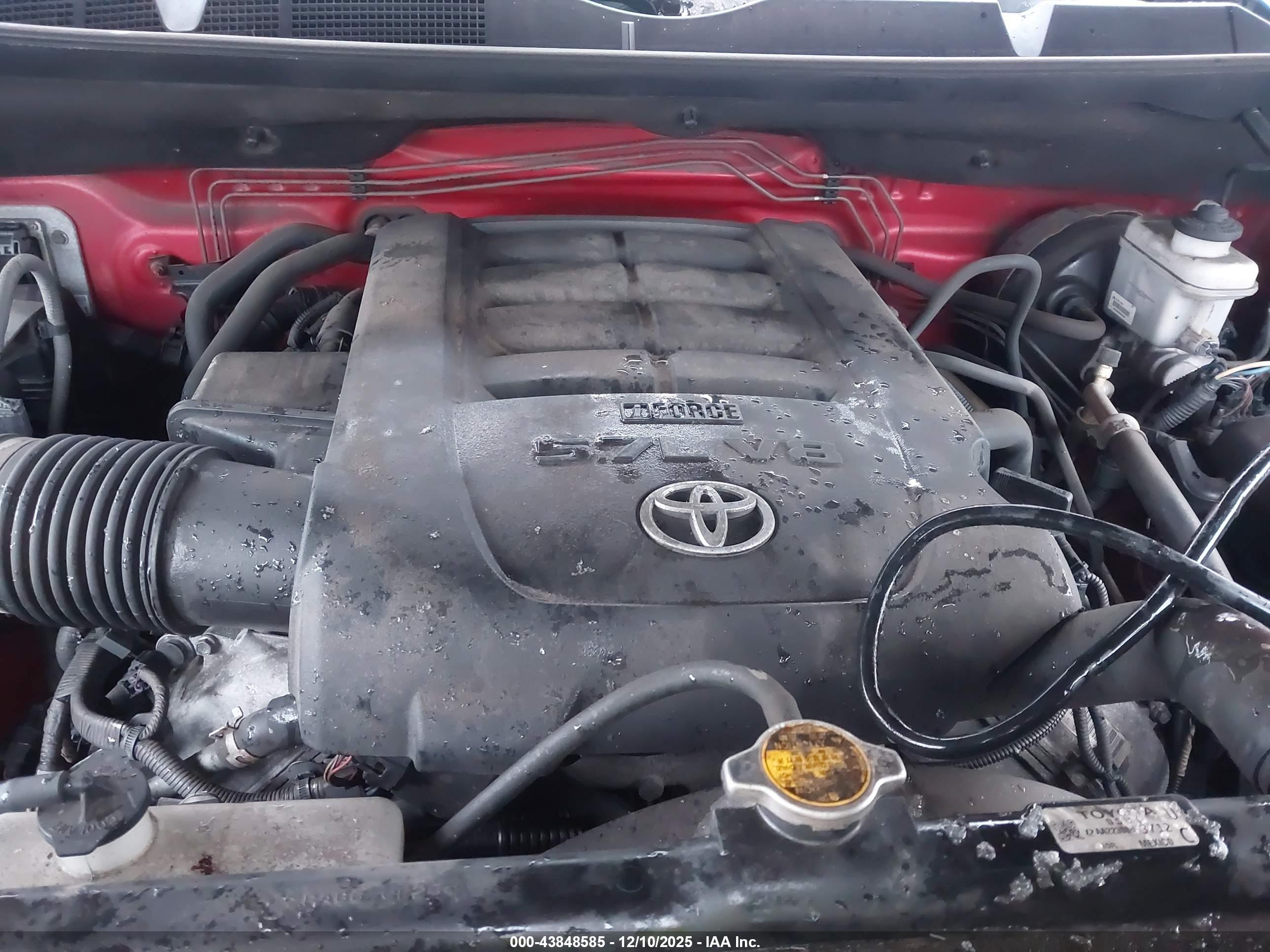 TOYOTA TUNDRA image 10