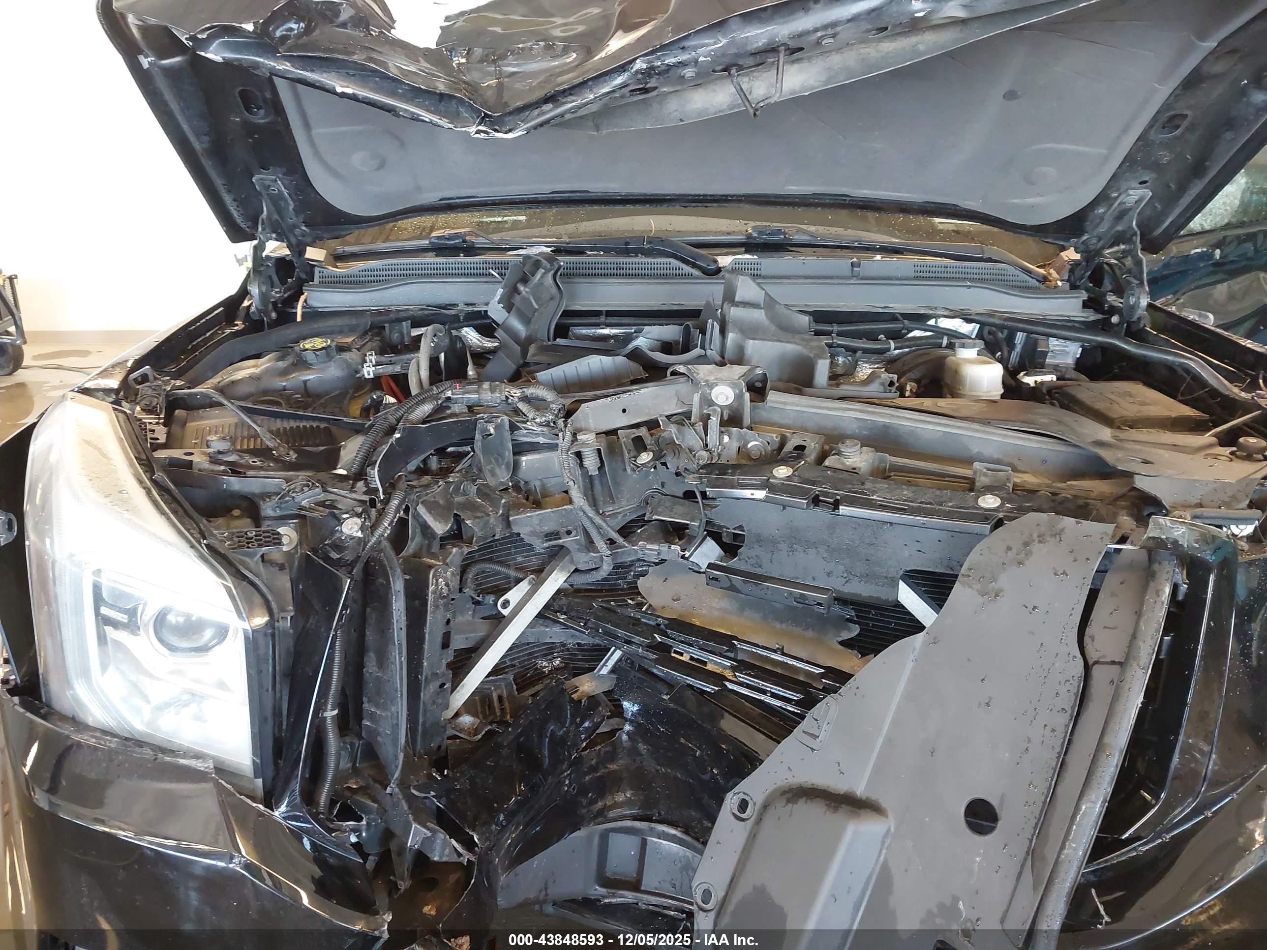 GMC YUKON image 10