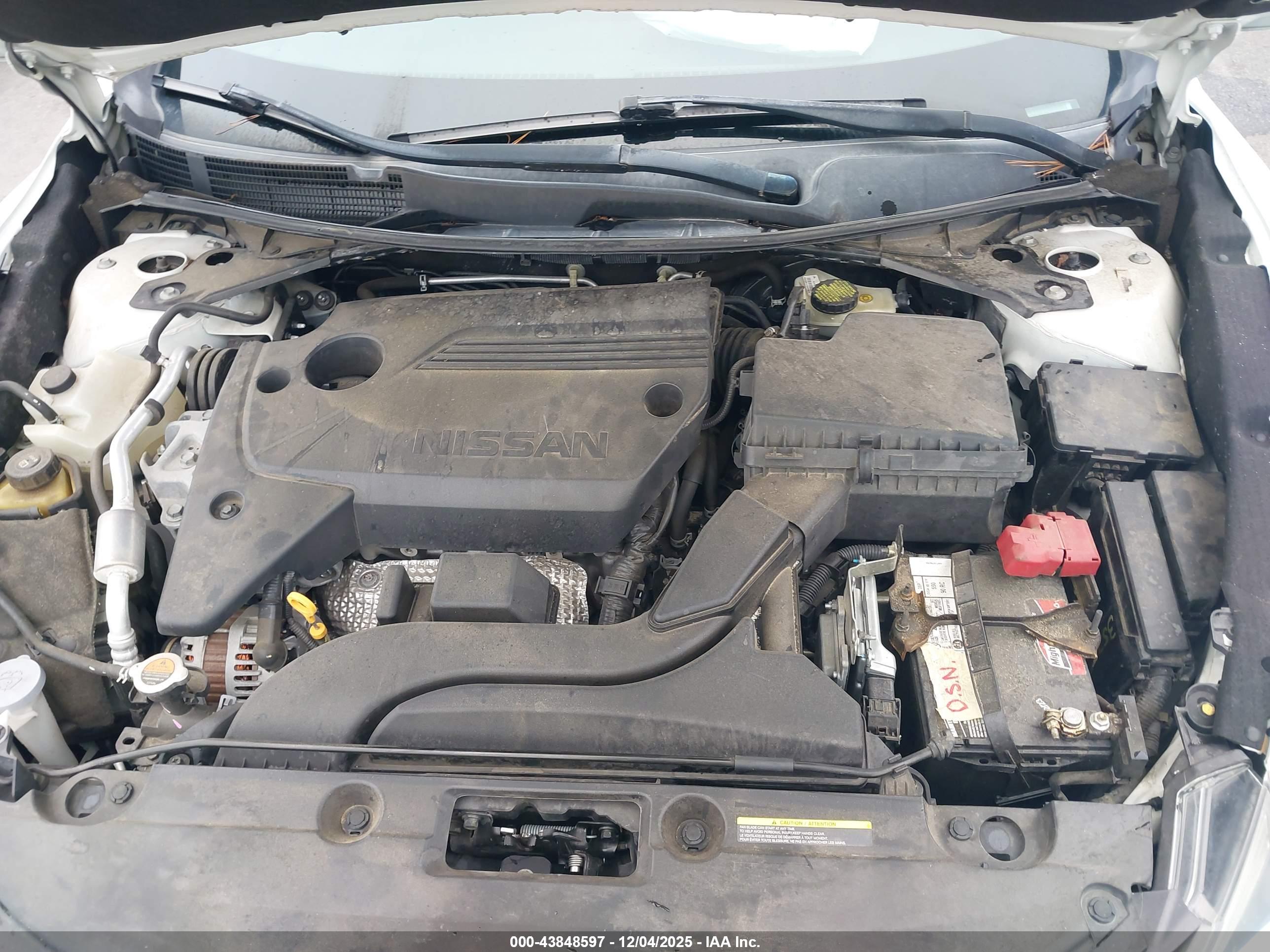 NISSAN ALTIMA image 10