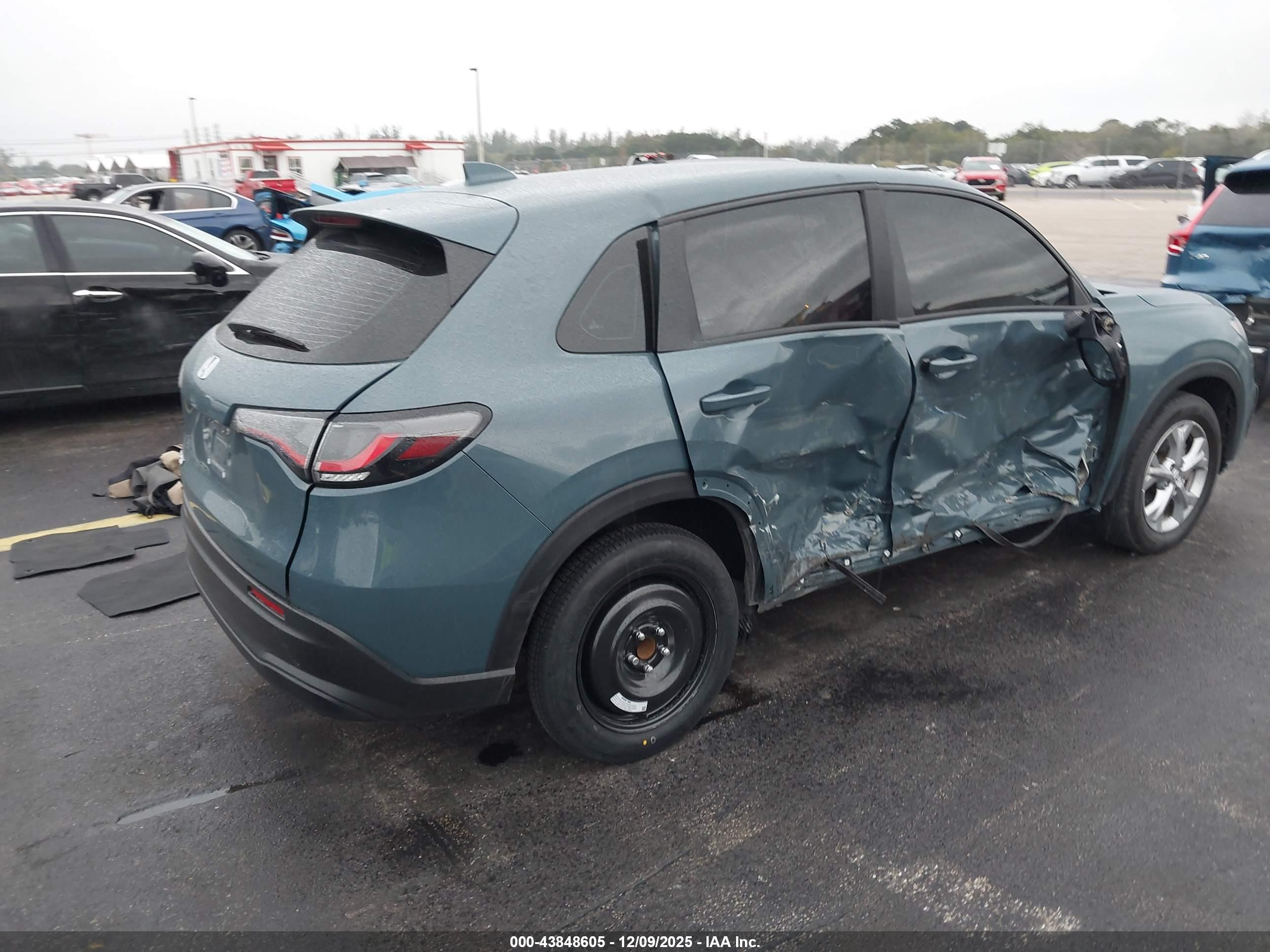 HONDA HR-V image 4