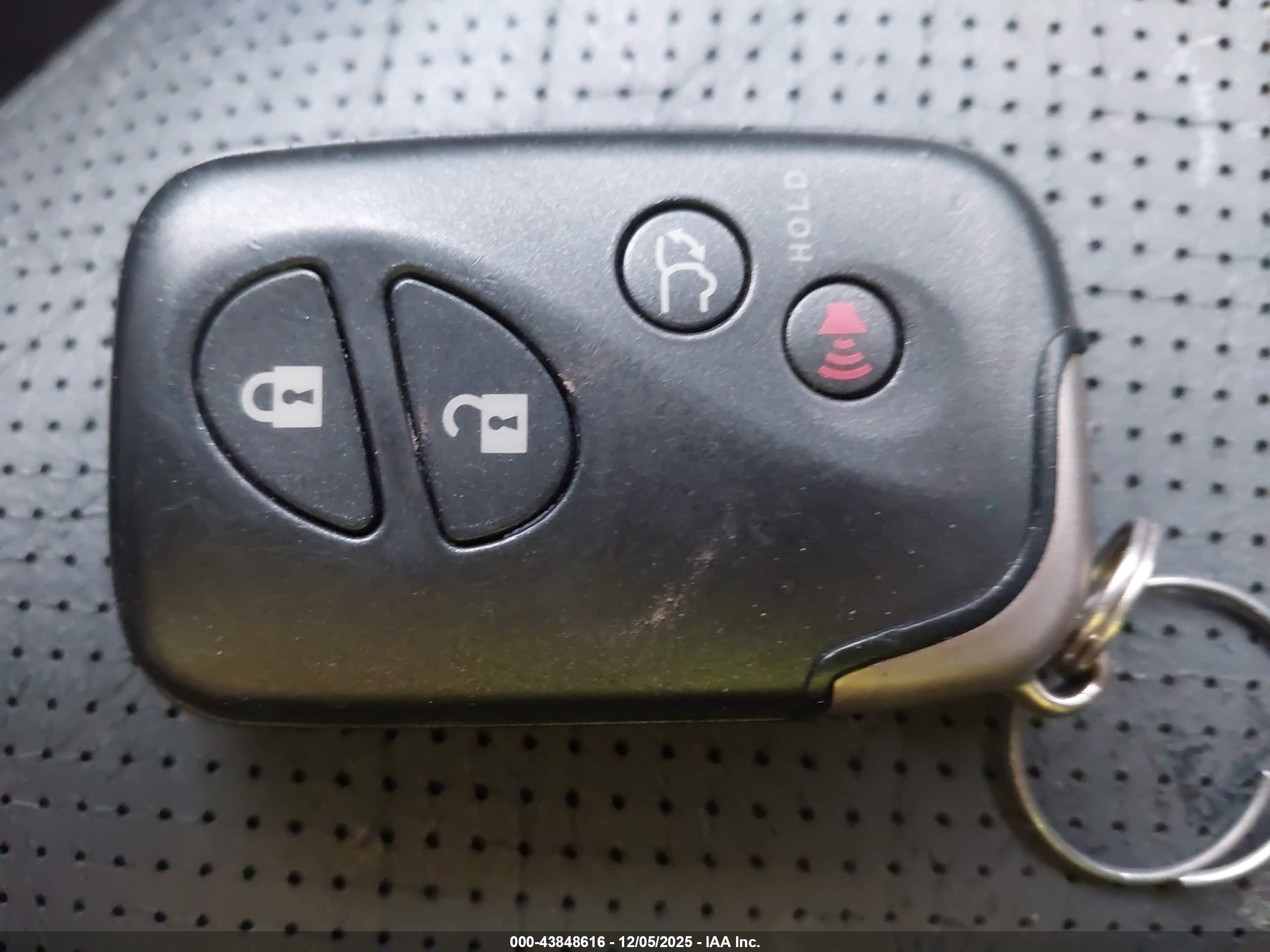 LEXUS RX image 11