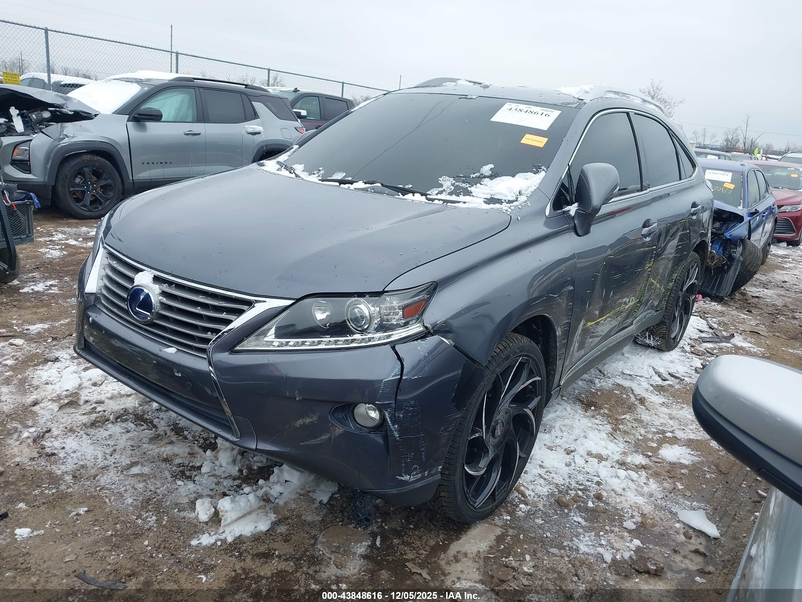 LEXUS RX image 2