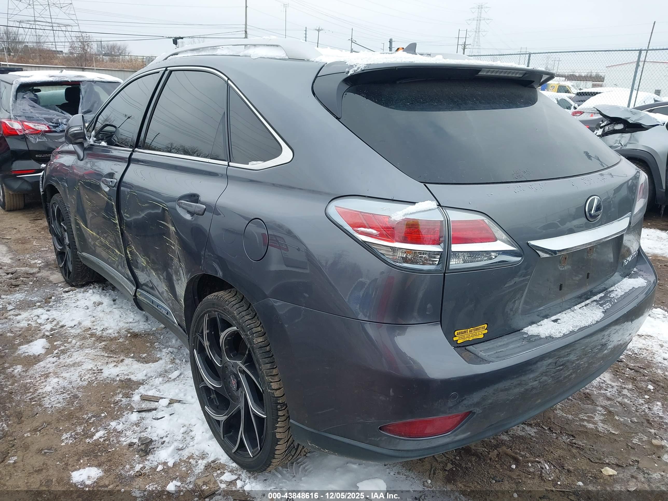 LEXUS RX image 3