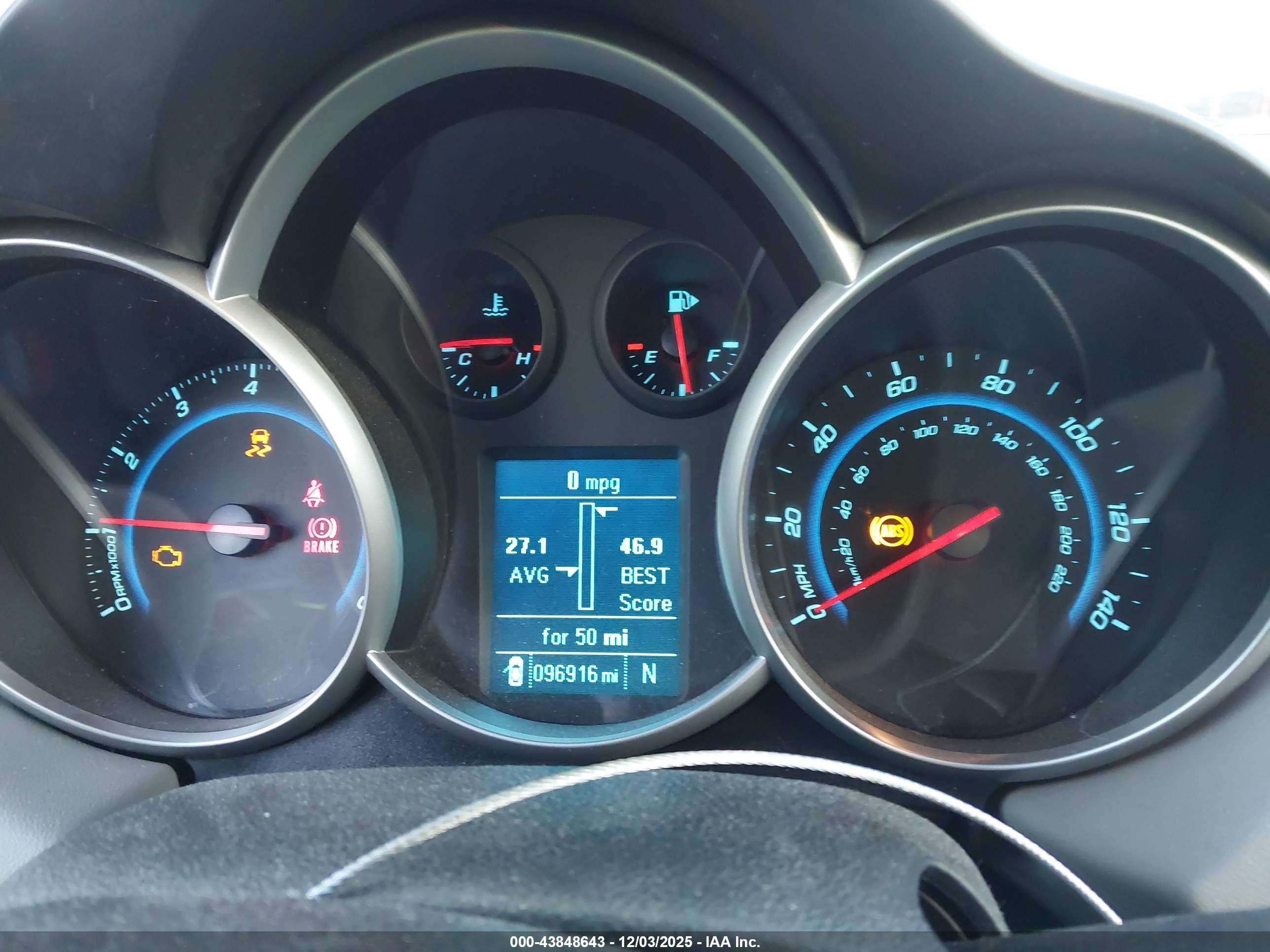 CHEVROLET CRUZE image 7