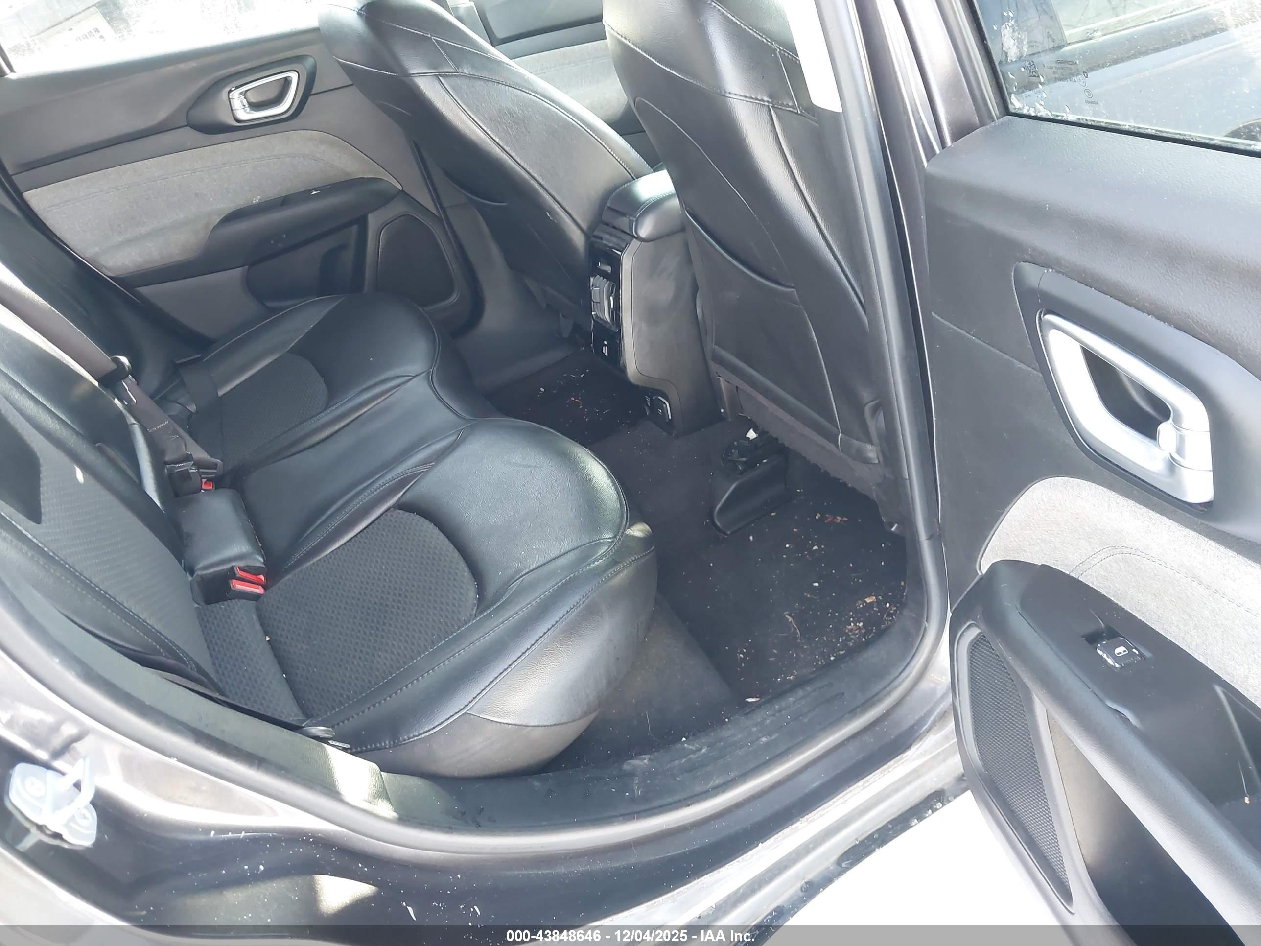 JEEP COMPASS image 8