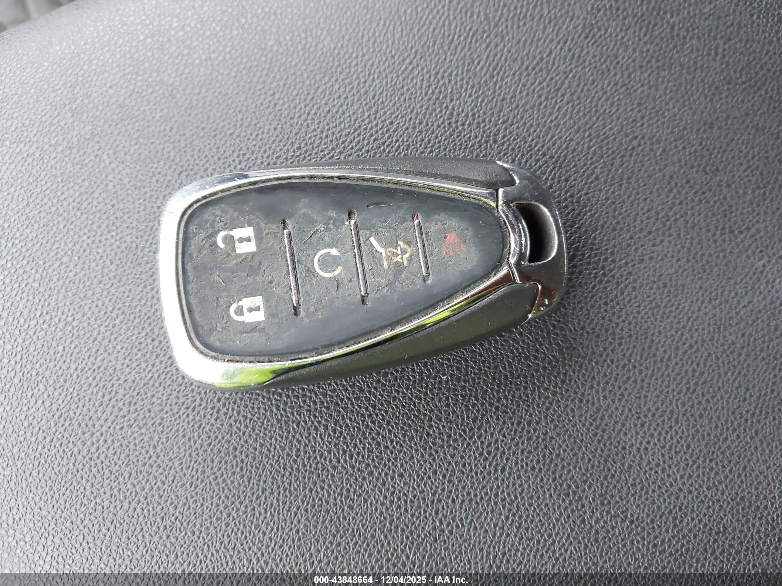 CHEVROLET EQUINOX image 11