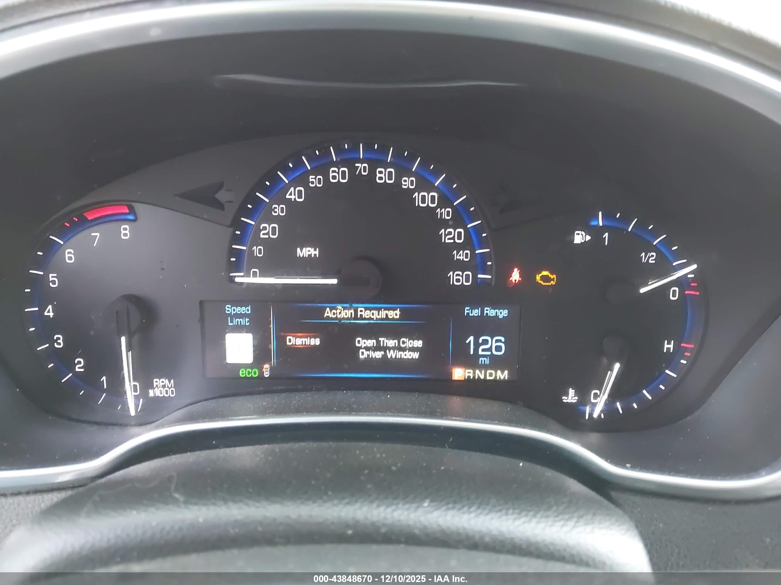 CADILLAC SRX image 7