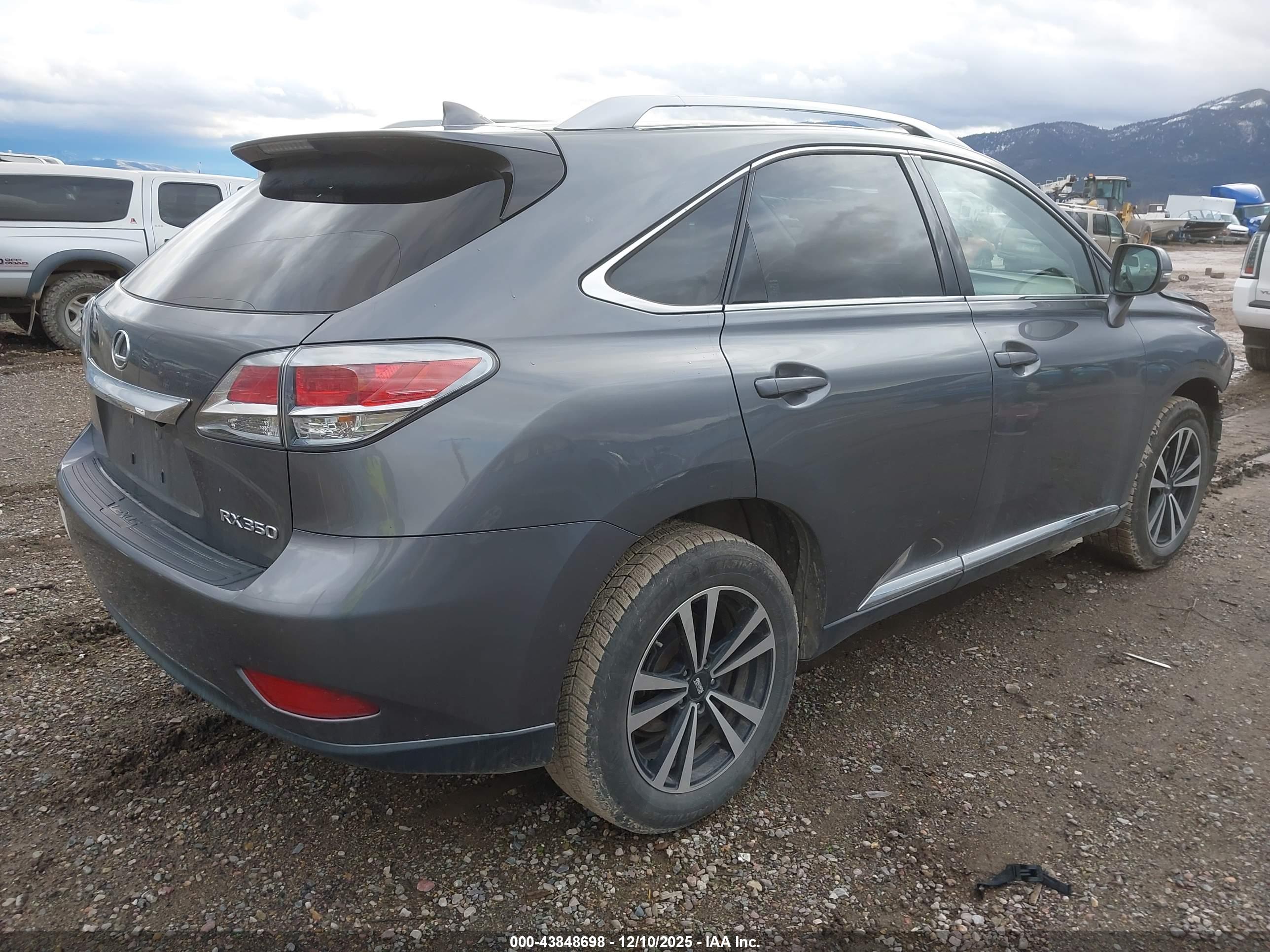 LEXUS RX image 4