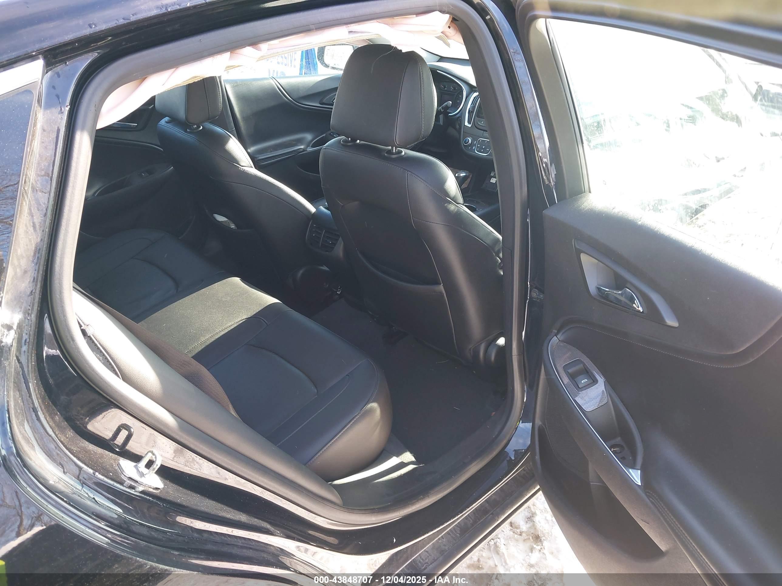 CHEVROLET MALIBU image 8
