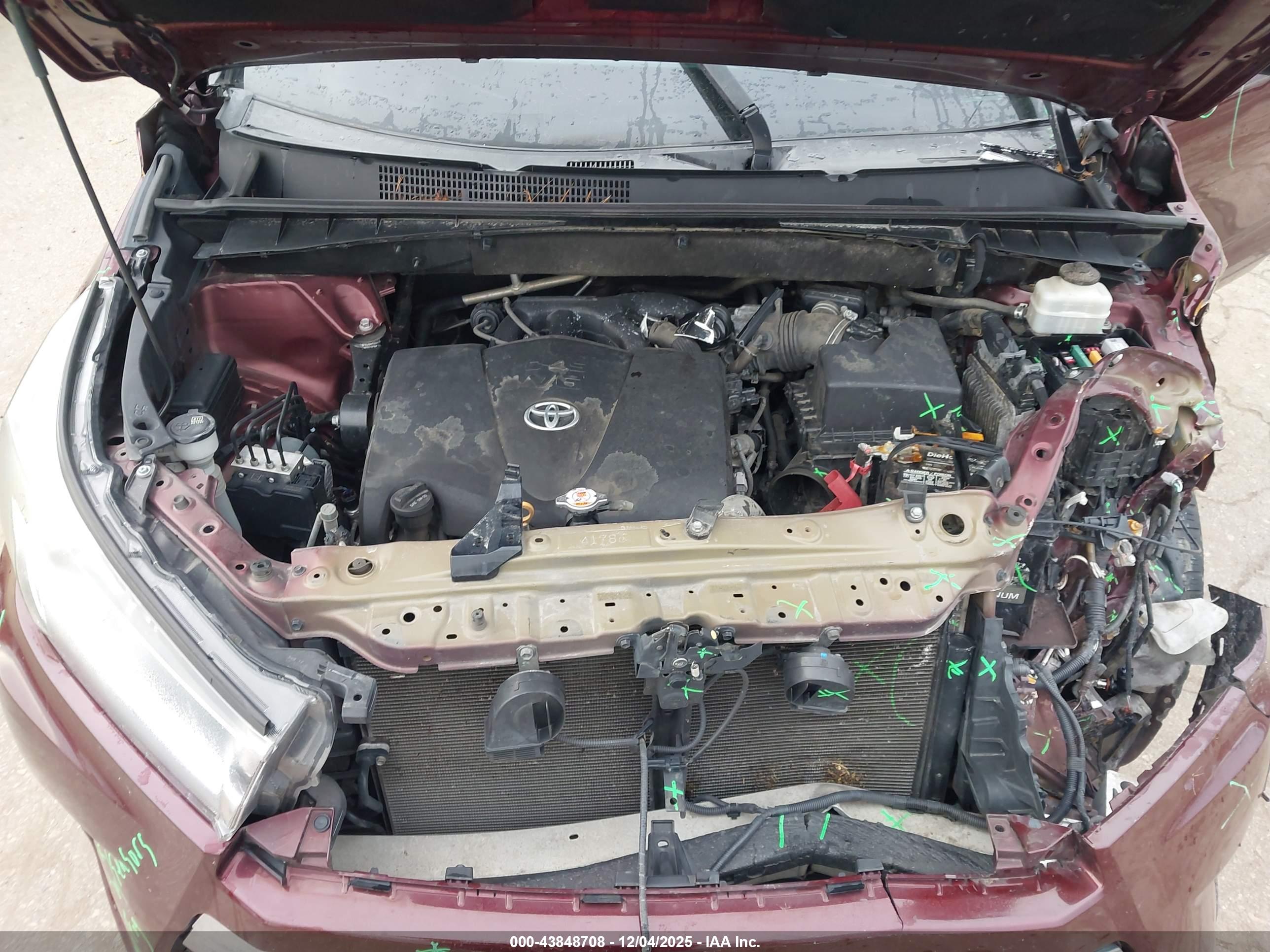 TOYOTA HIGHLANDER image 10