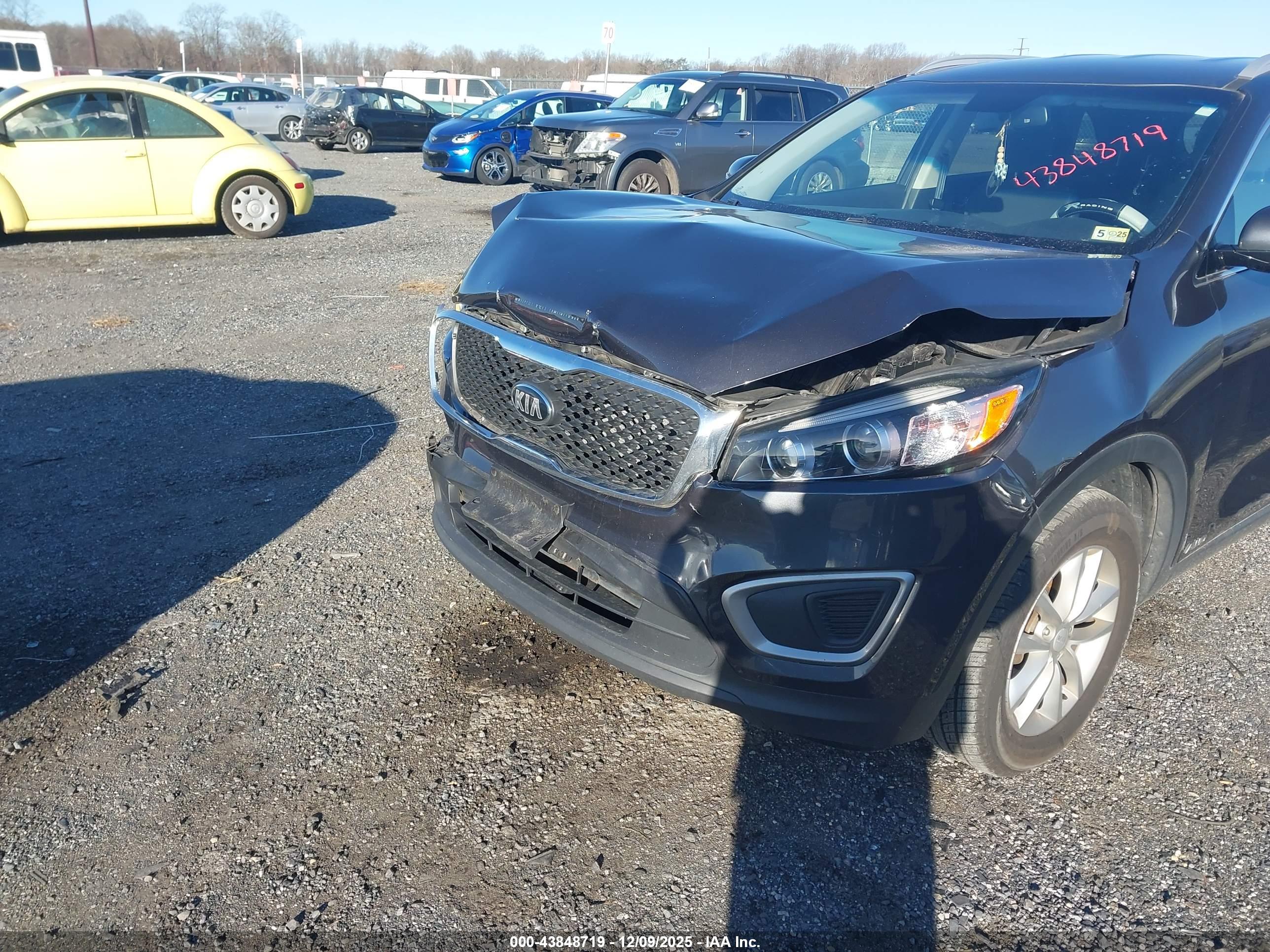 KIA SORENTO image 6