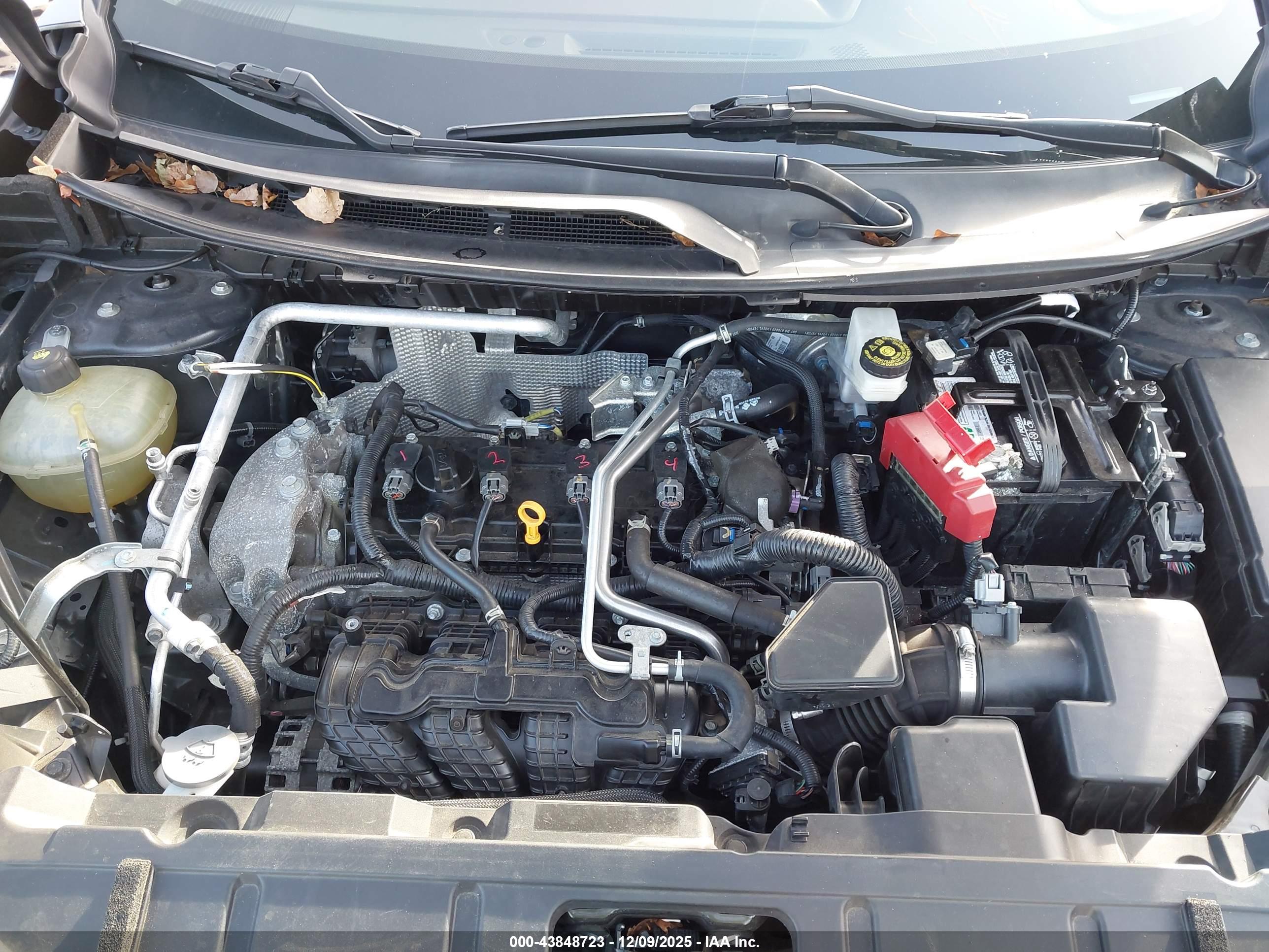 NISSAN ROGUE image 10