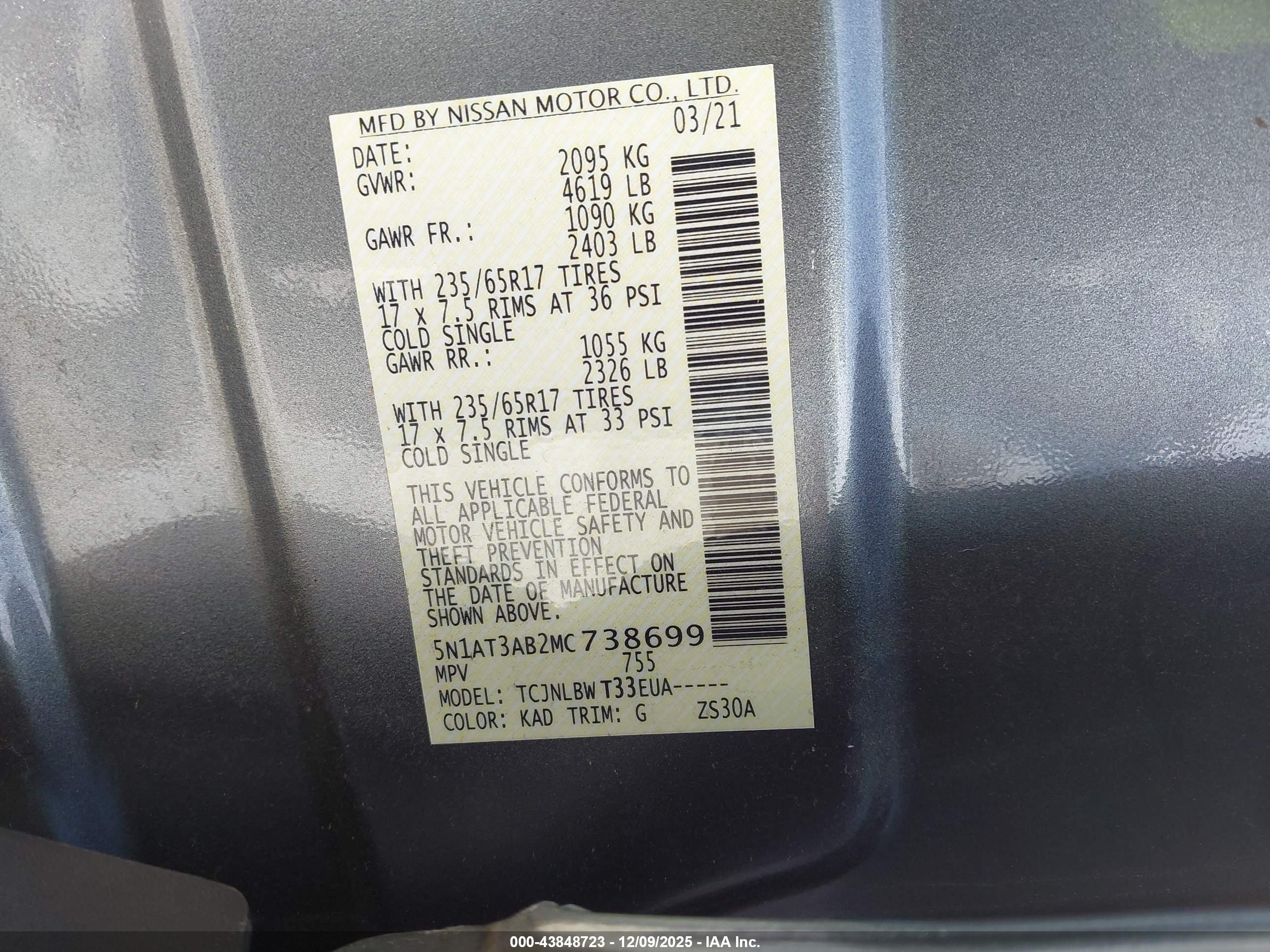 NISSAN ROGUE image 9