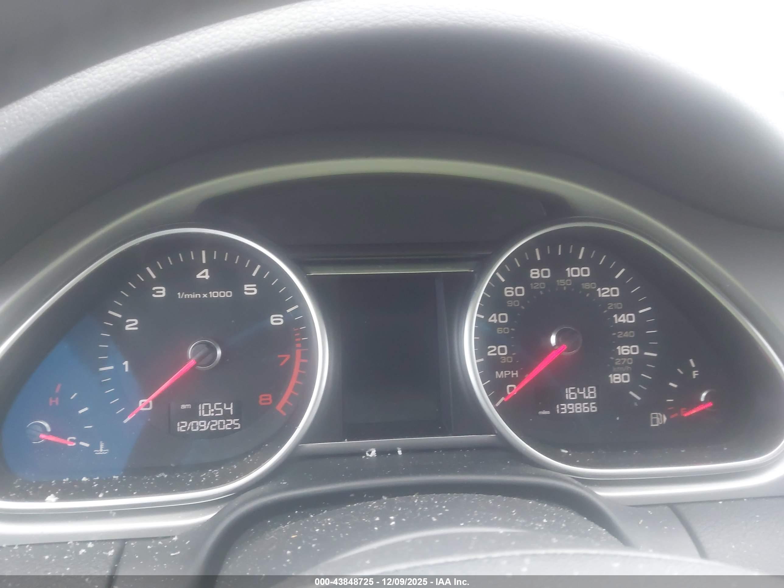 AUDI Q7 image 7