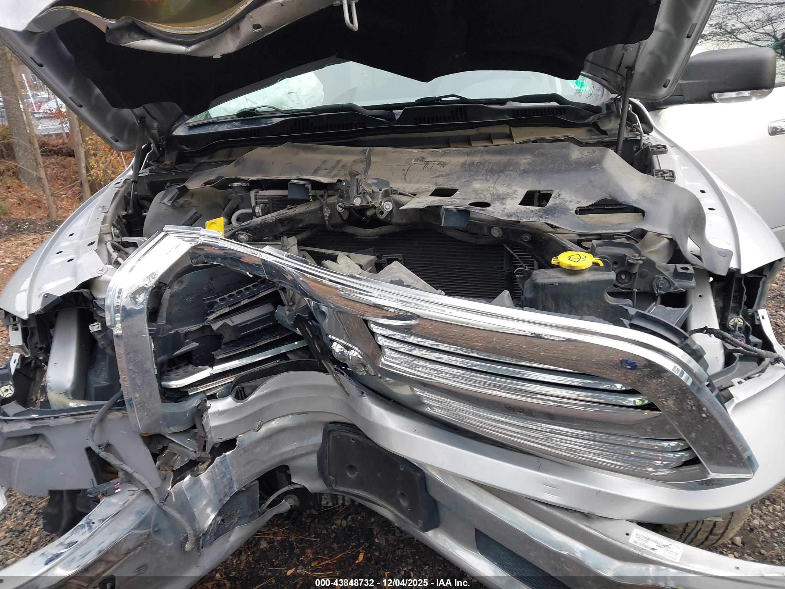 RAM 1500 image 10