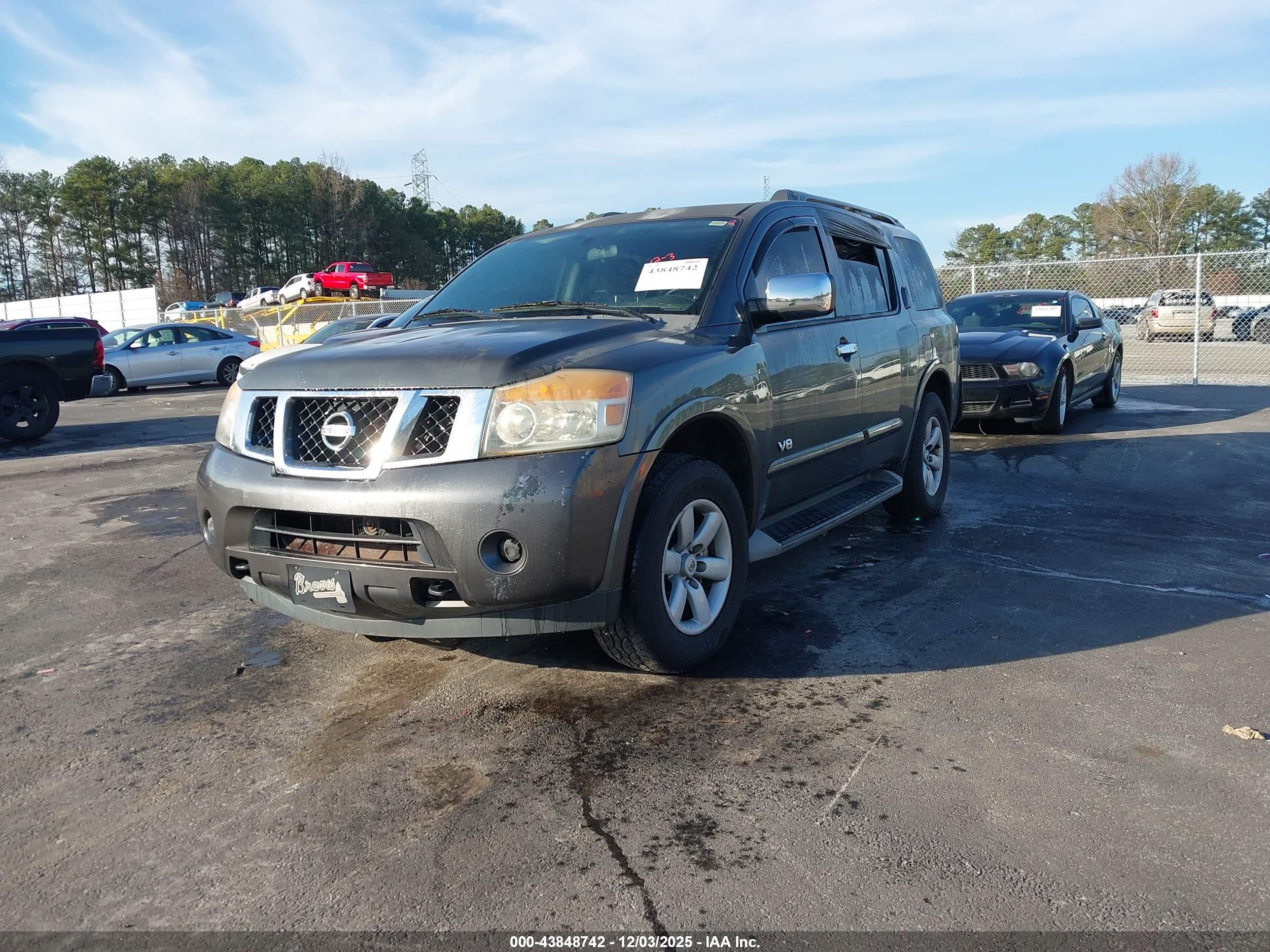 NISSAN ARMADA image 2