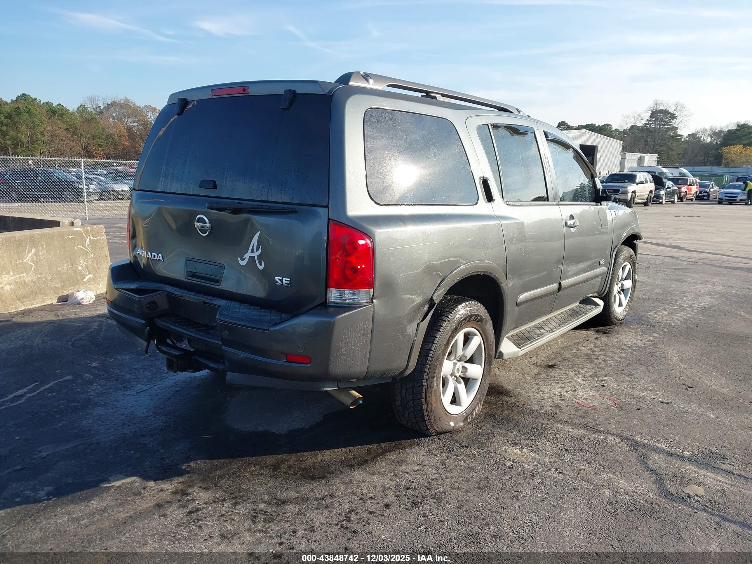 NISSAN ARMADA image 4