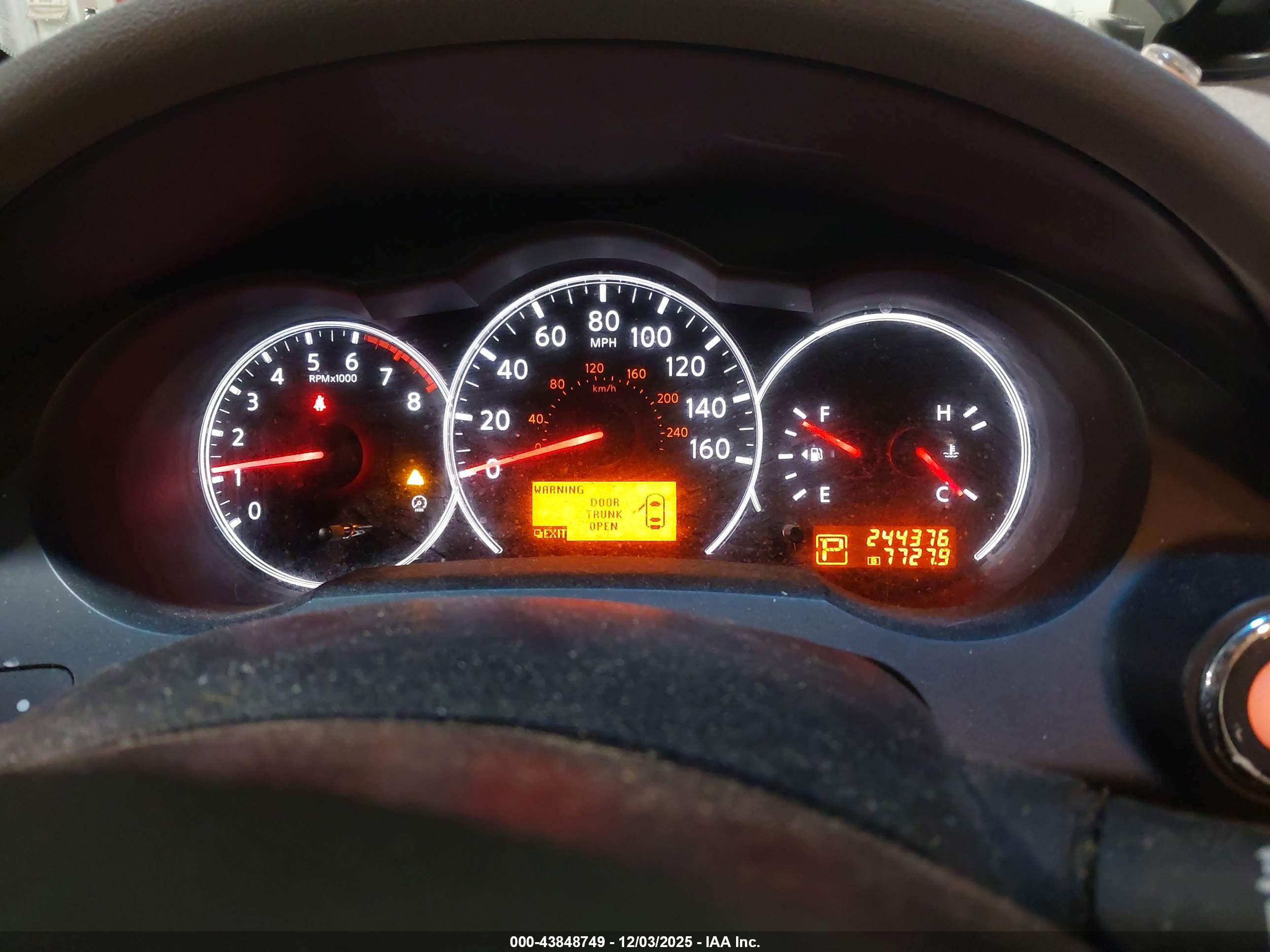 NISSAN ALTIMA image 7