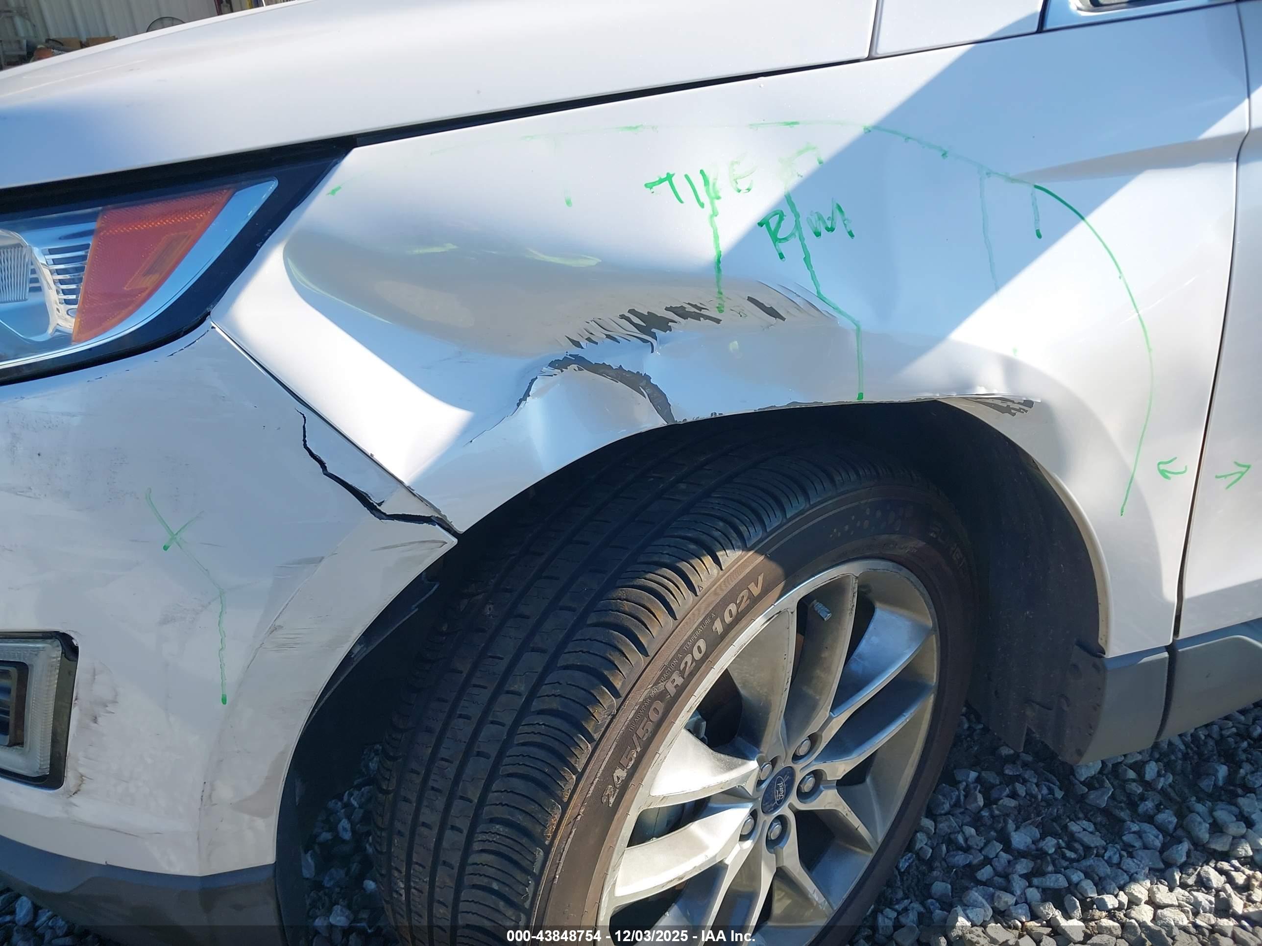 FORD EDGE image 6