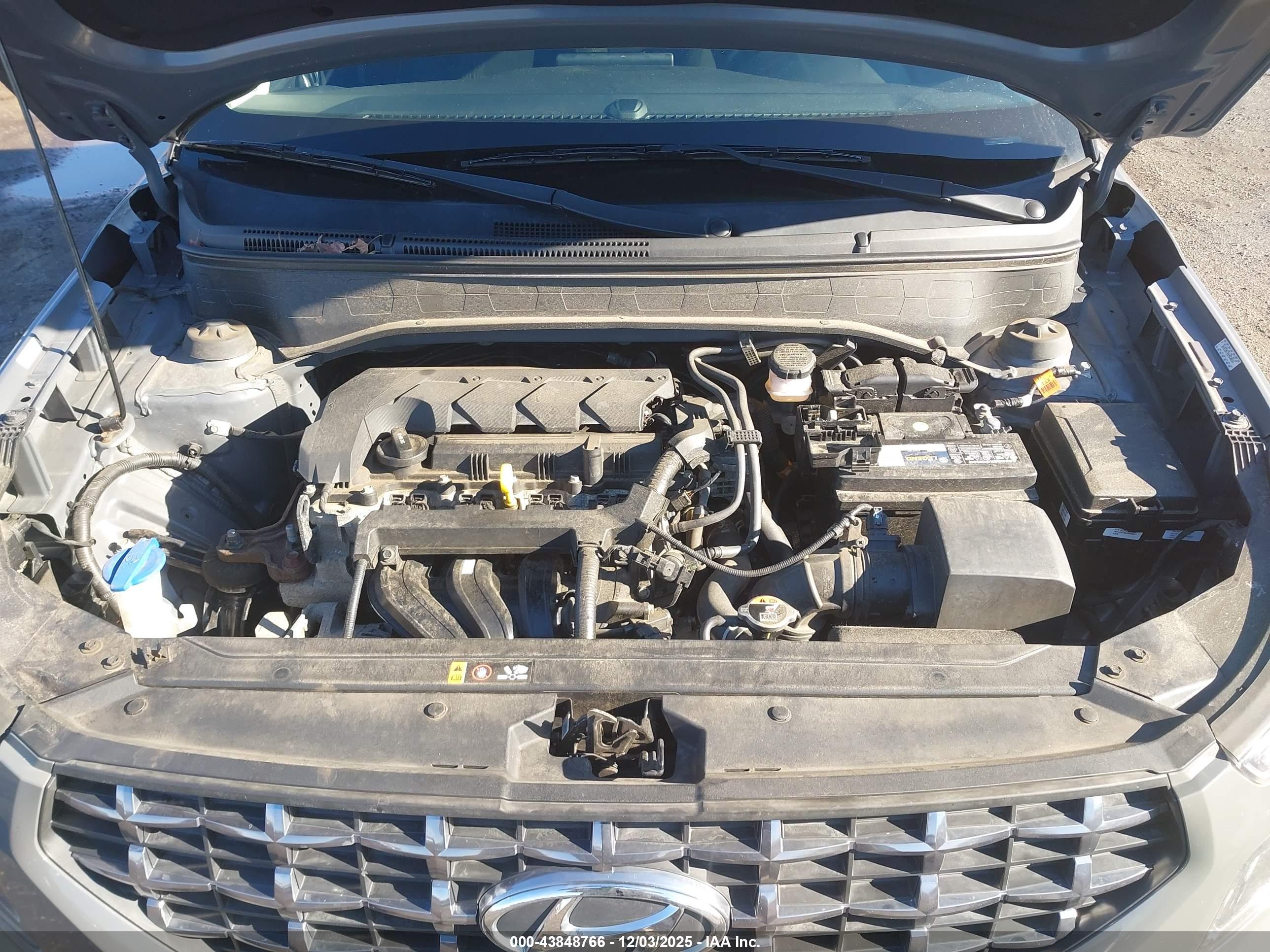 HYUNDAI VENUE image 10