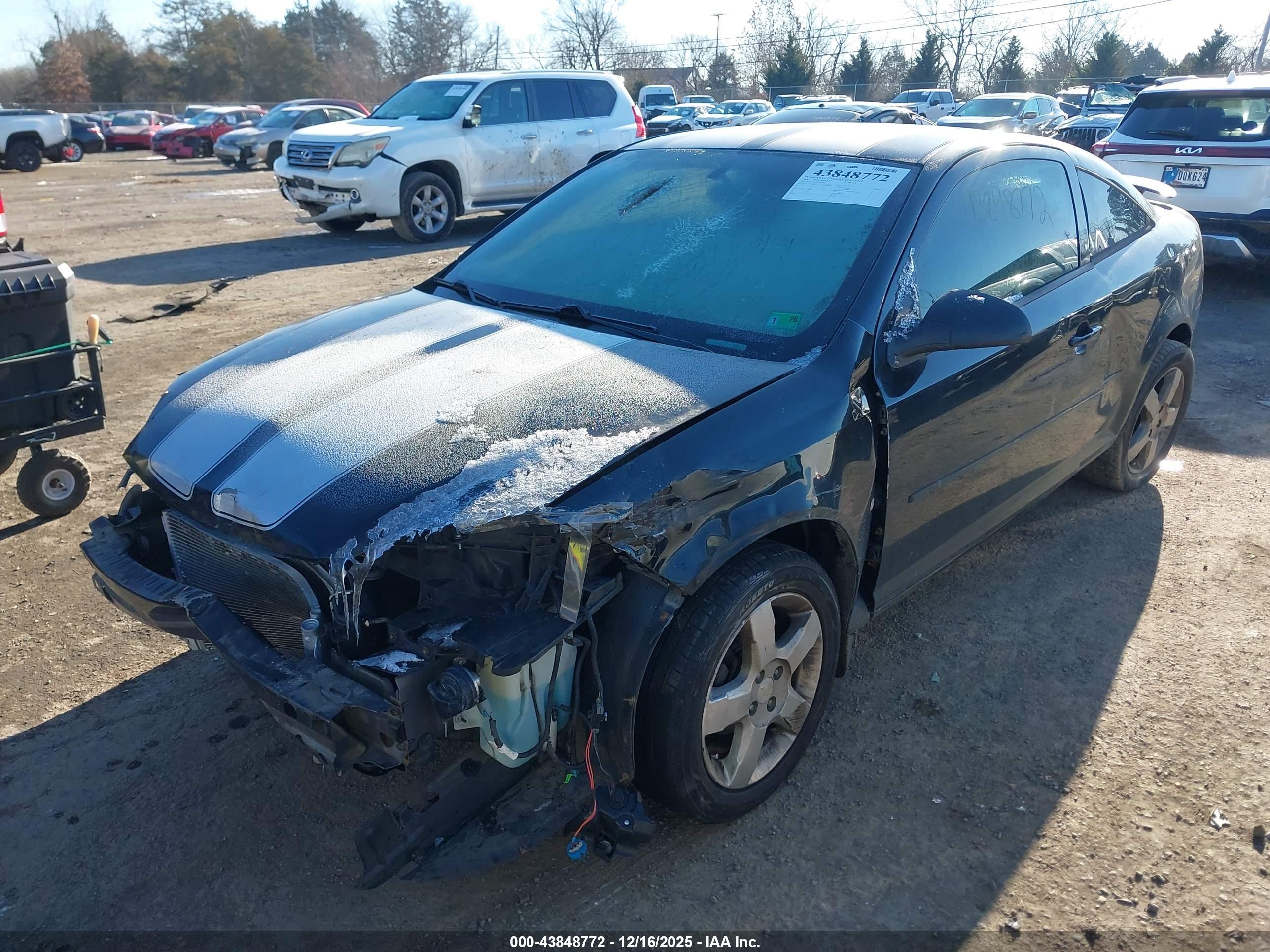 CHEVROLET COBALT image 2