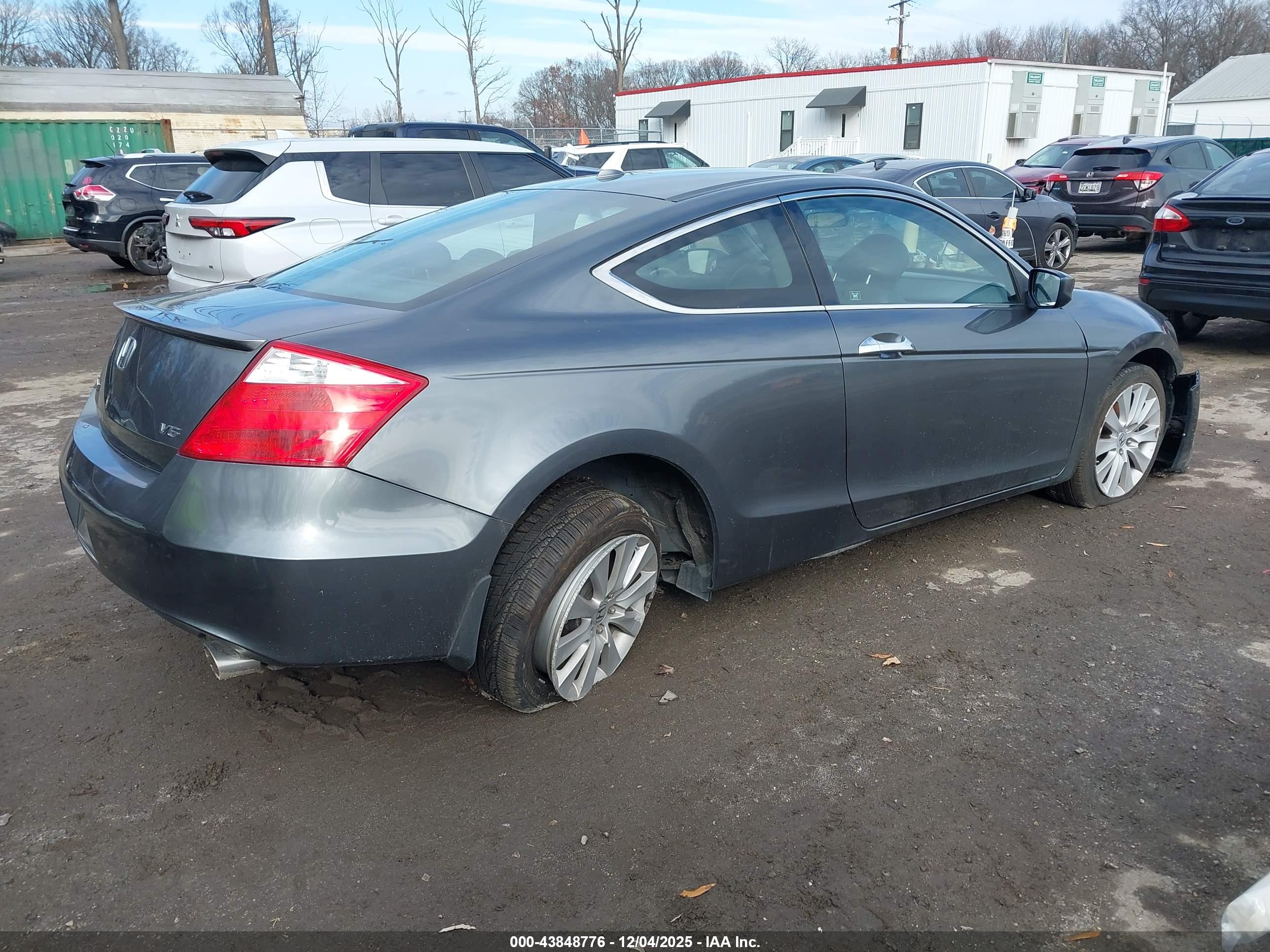 HONDA ACCORD image 4
