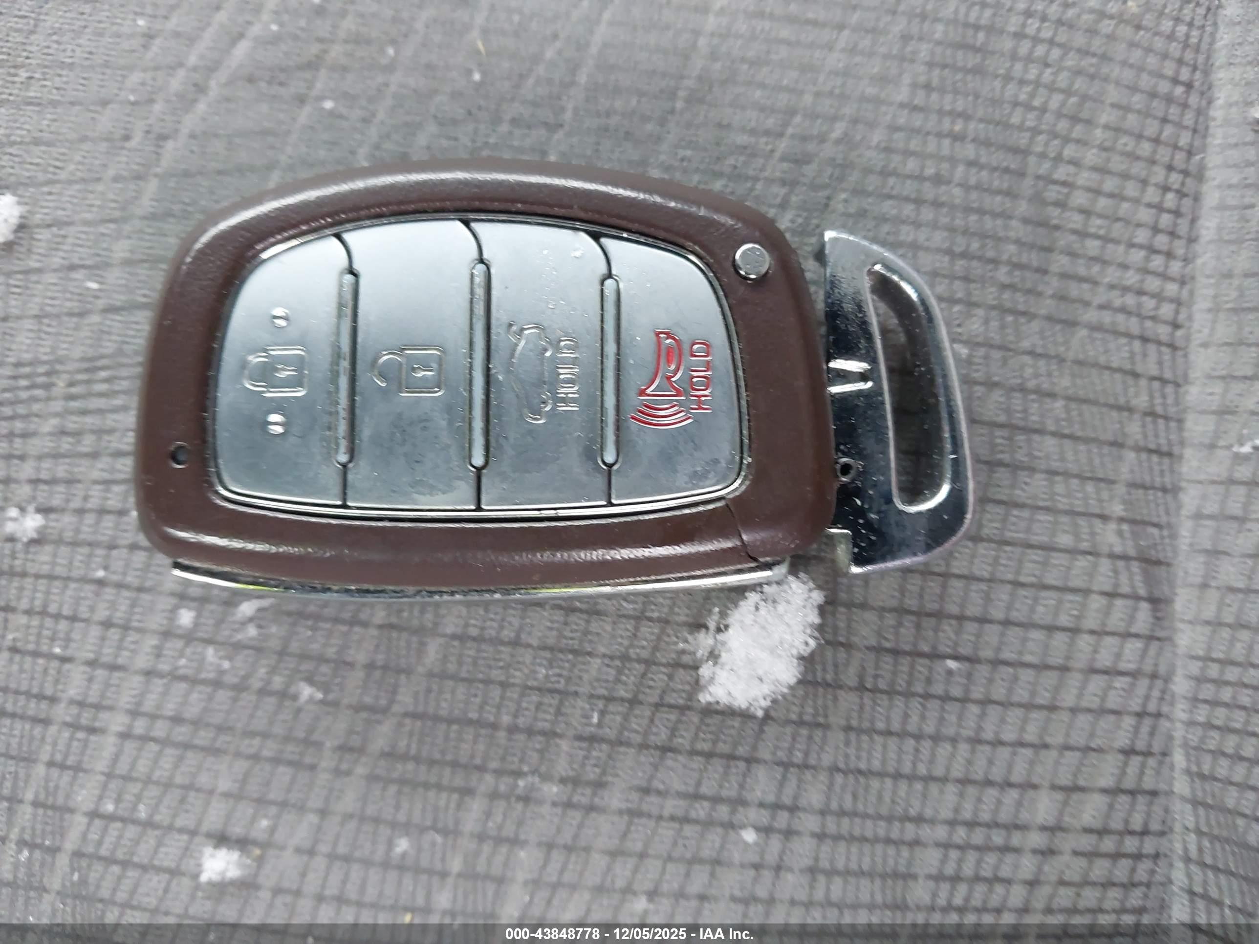 HYUNDAI SONATA image 11