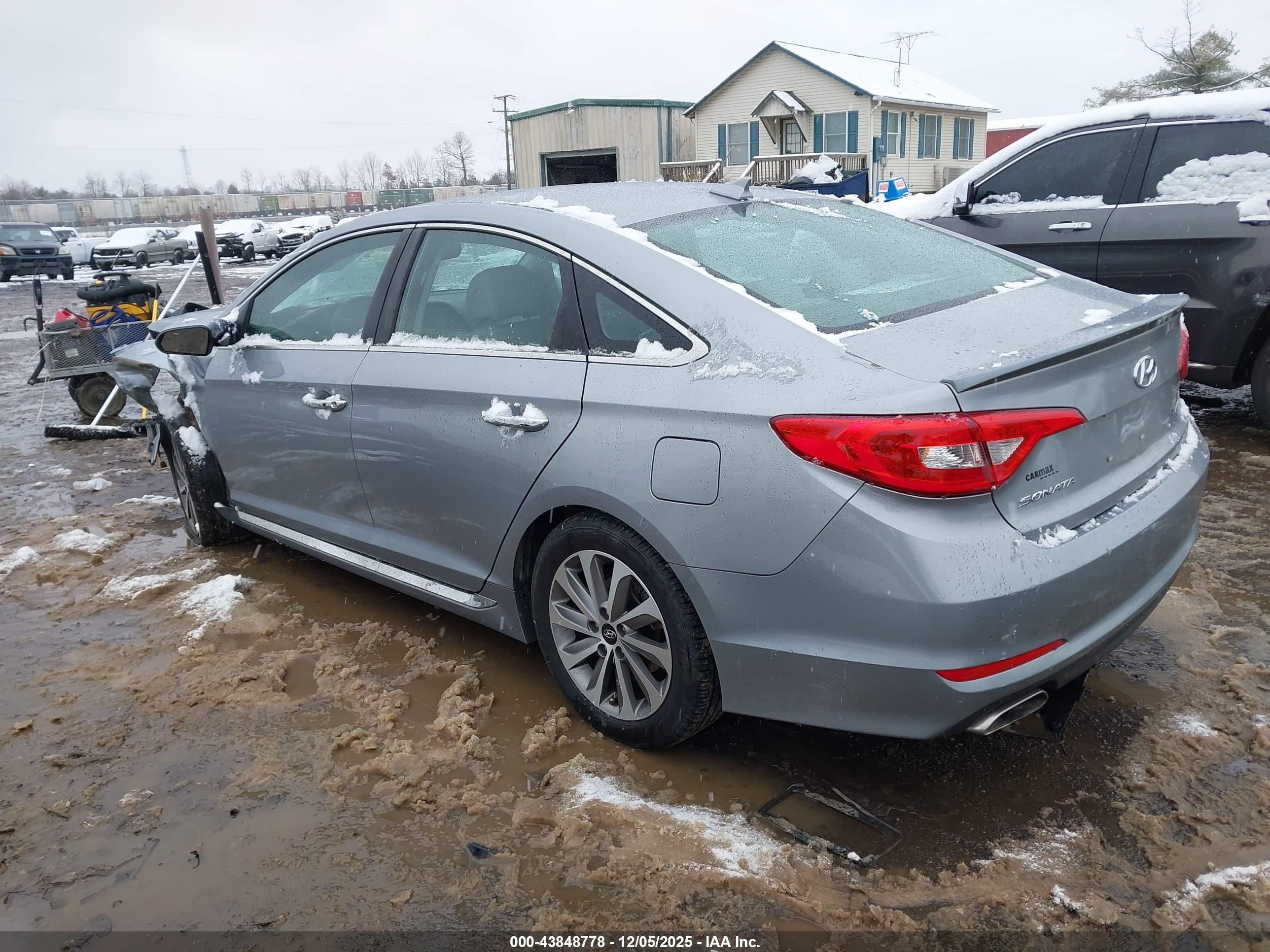 HYUNDAI SONATA image 3