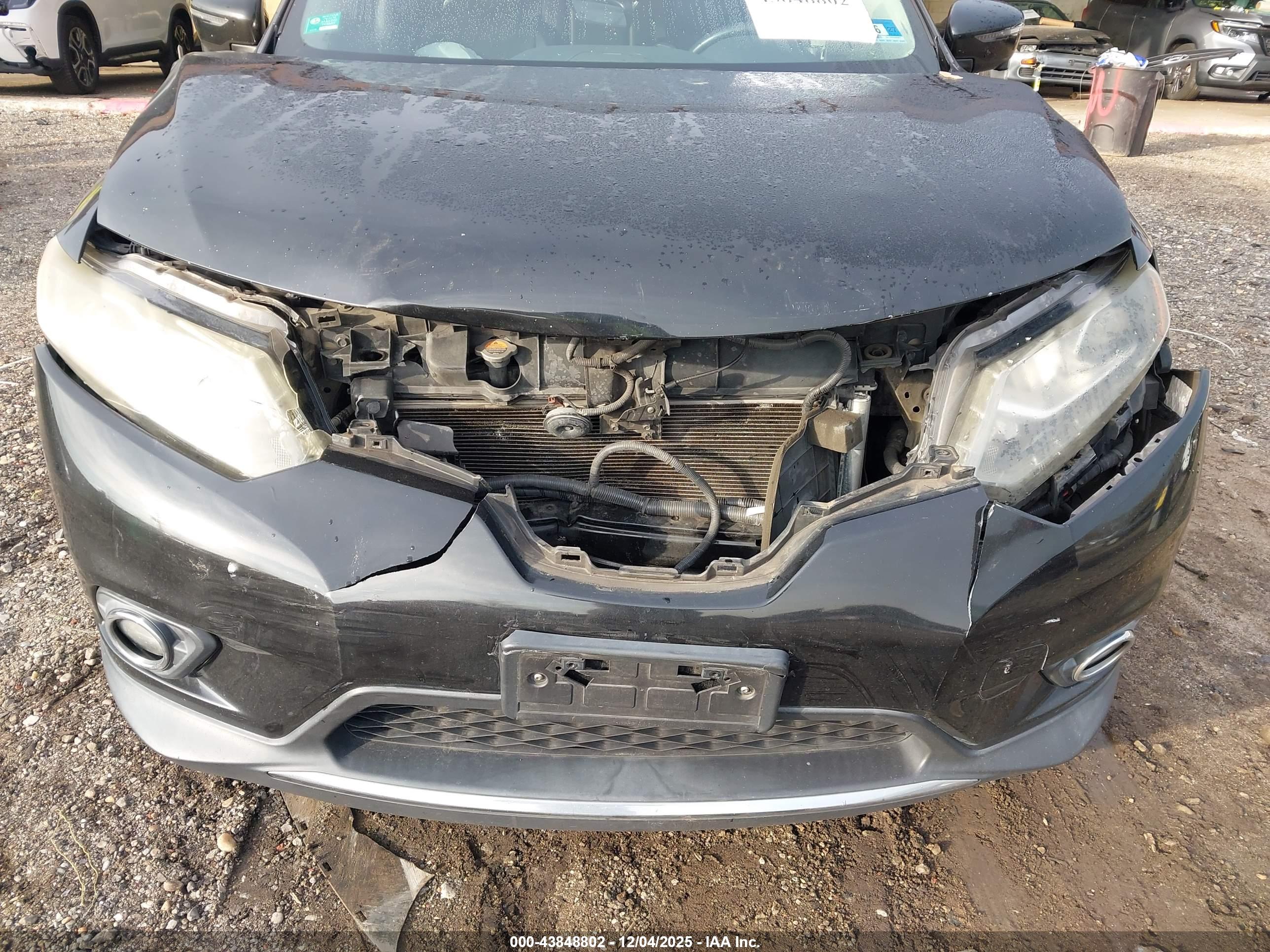 NISSAN ROGUE image 6