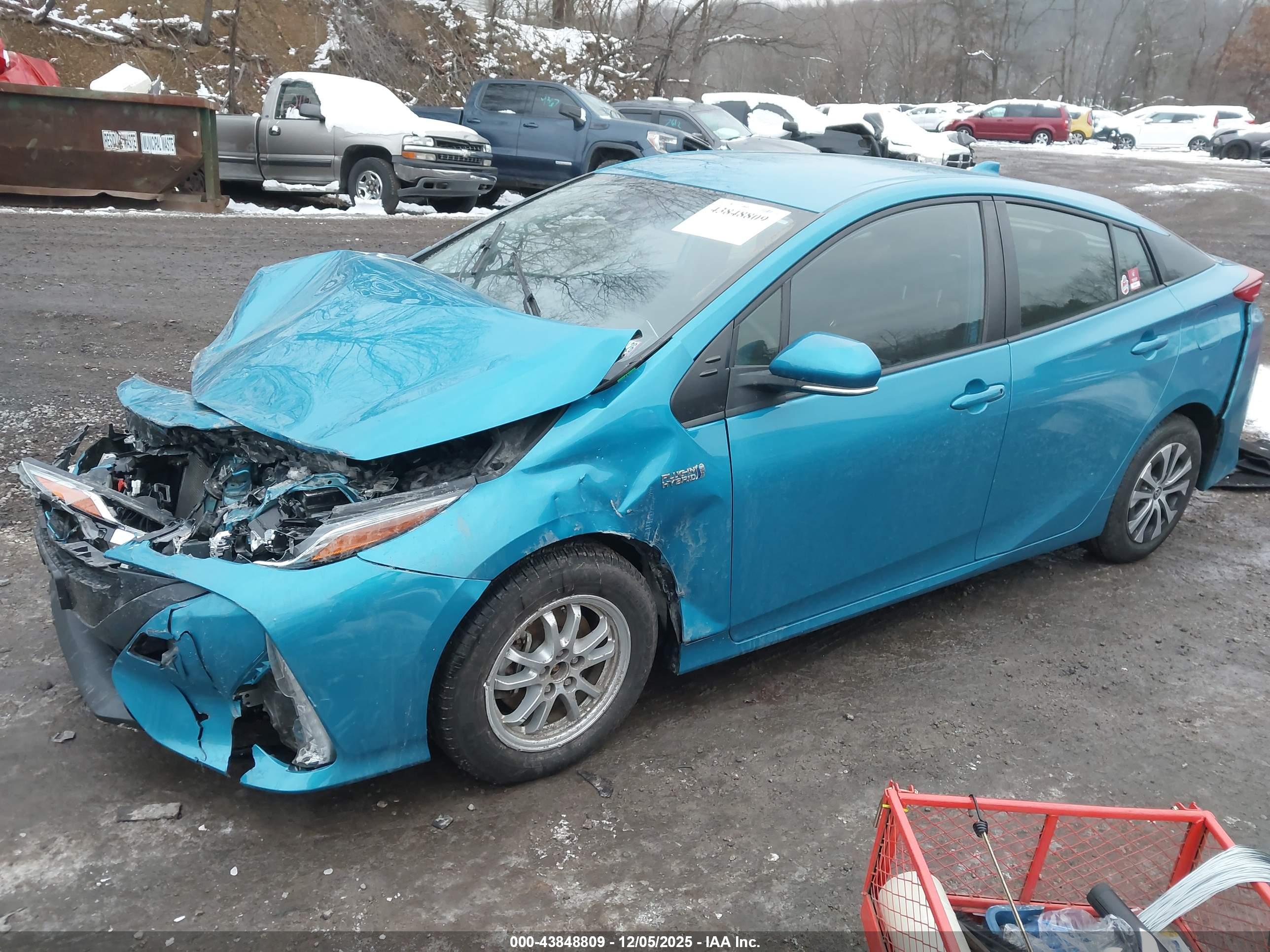 TOYOTA PRIUS image 2