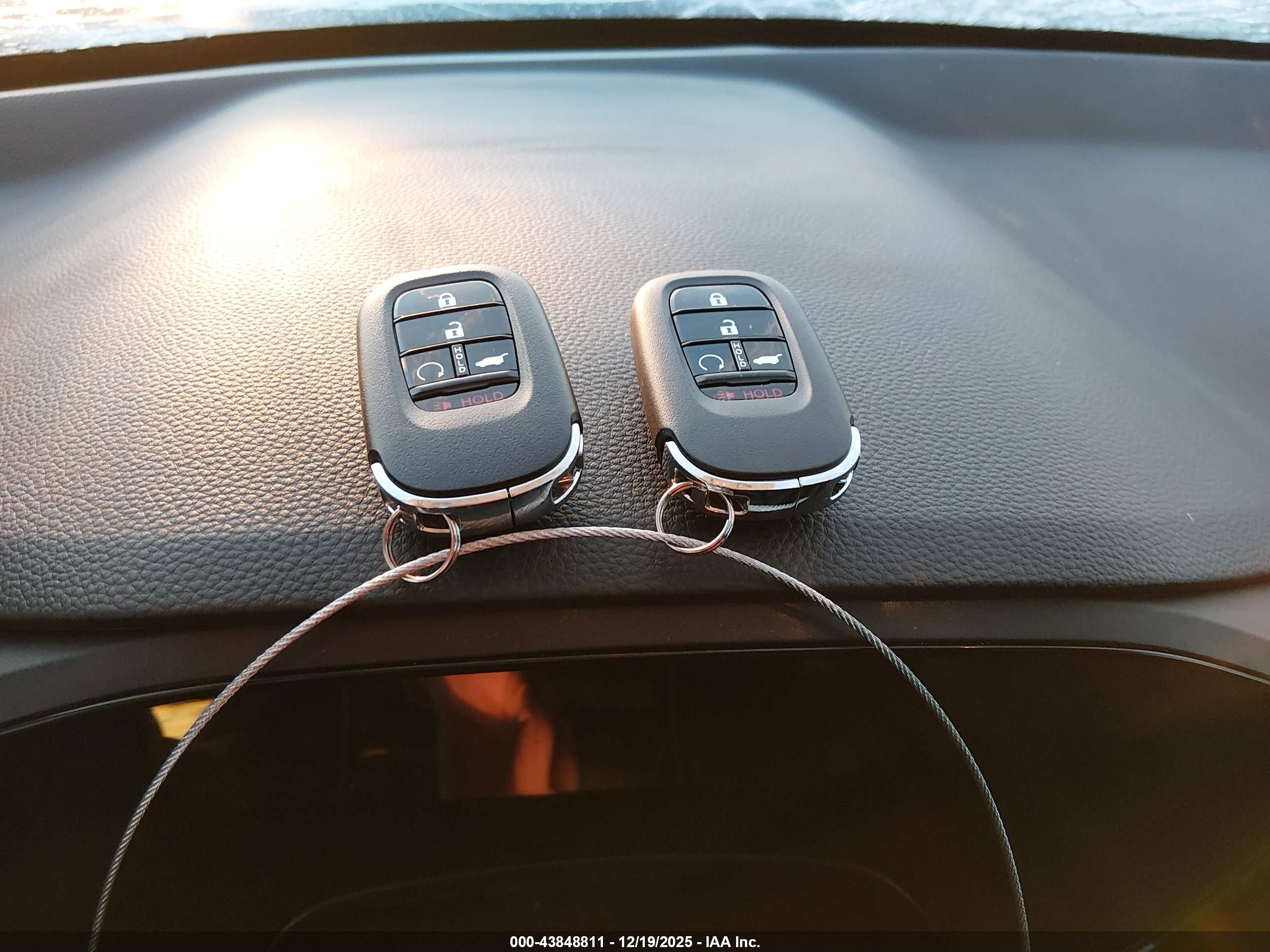 HONDA CR-V image 11
