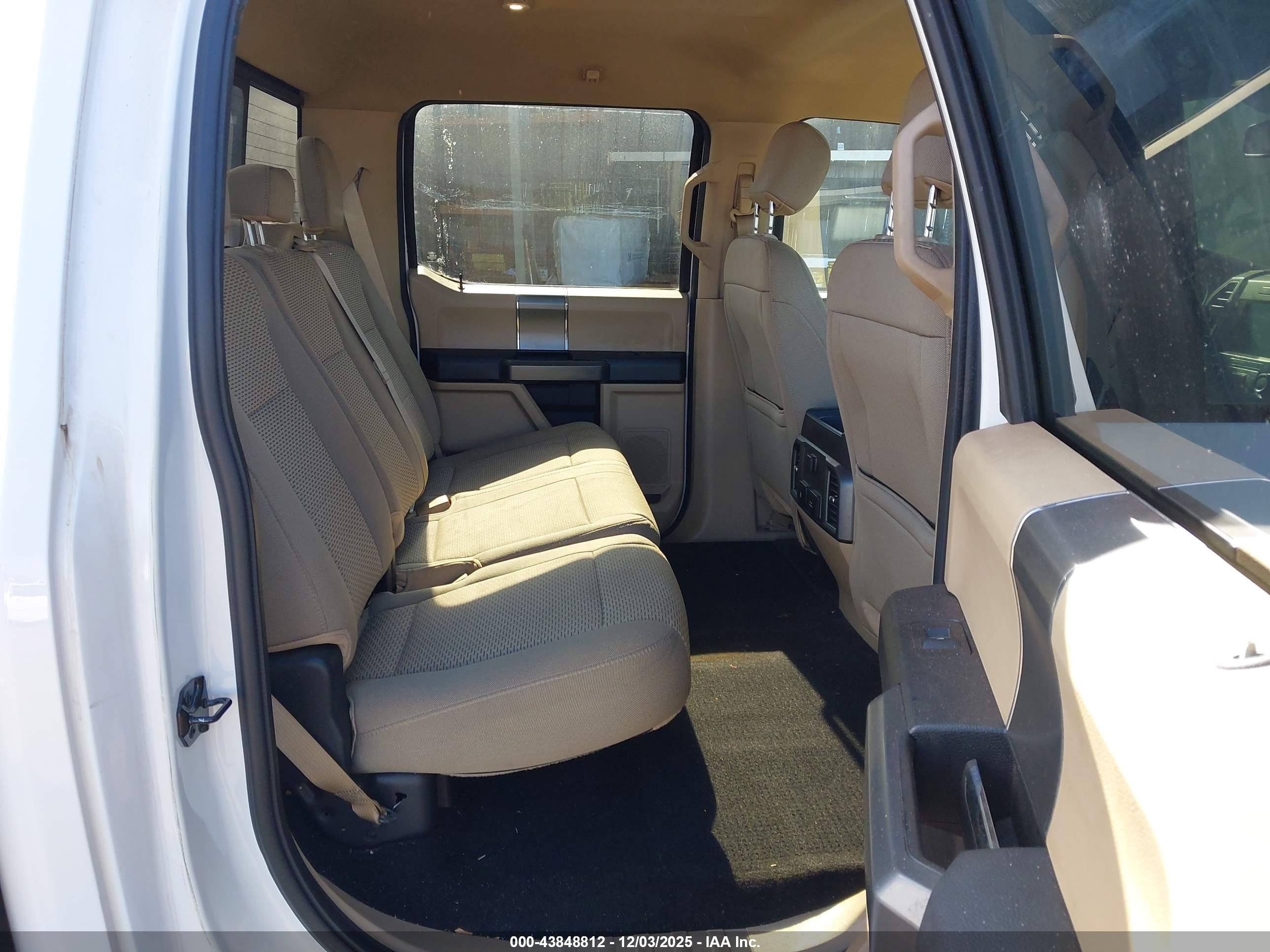FORD F-150 image 8