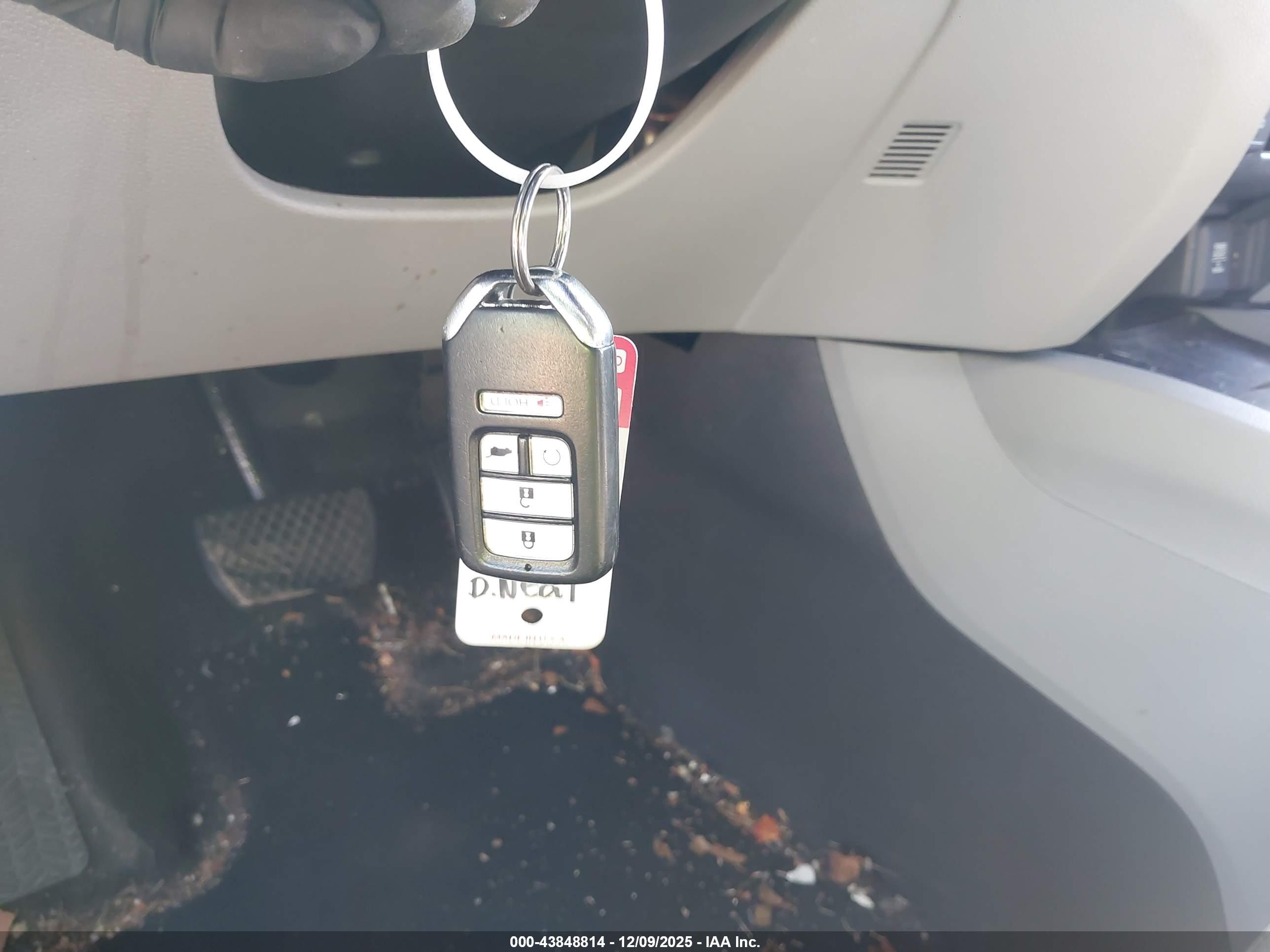 HONDA PILOT image 11