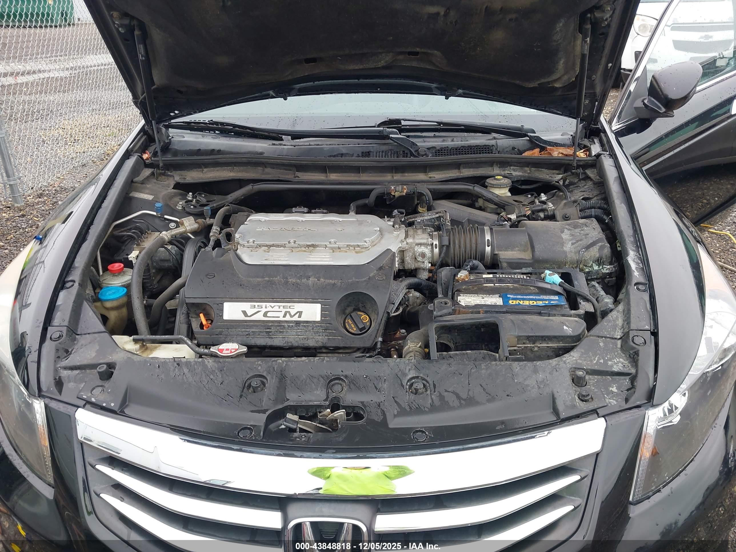 HONDA ACCORD image 10