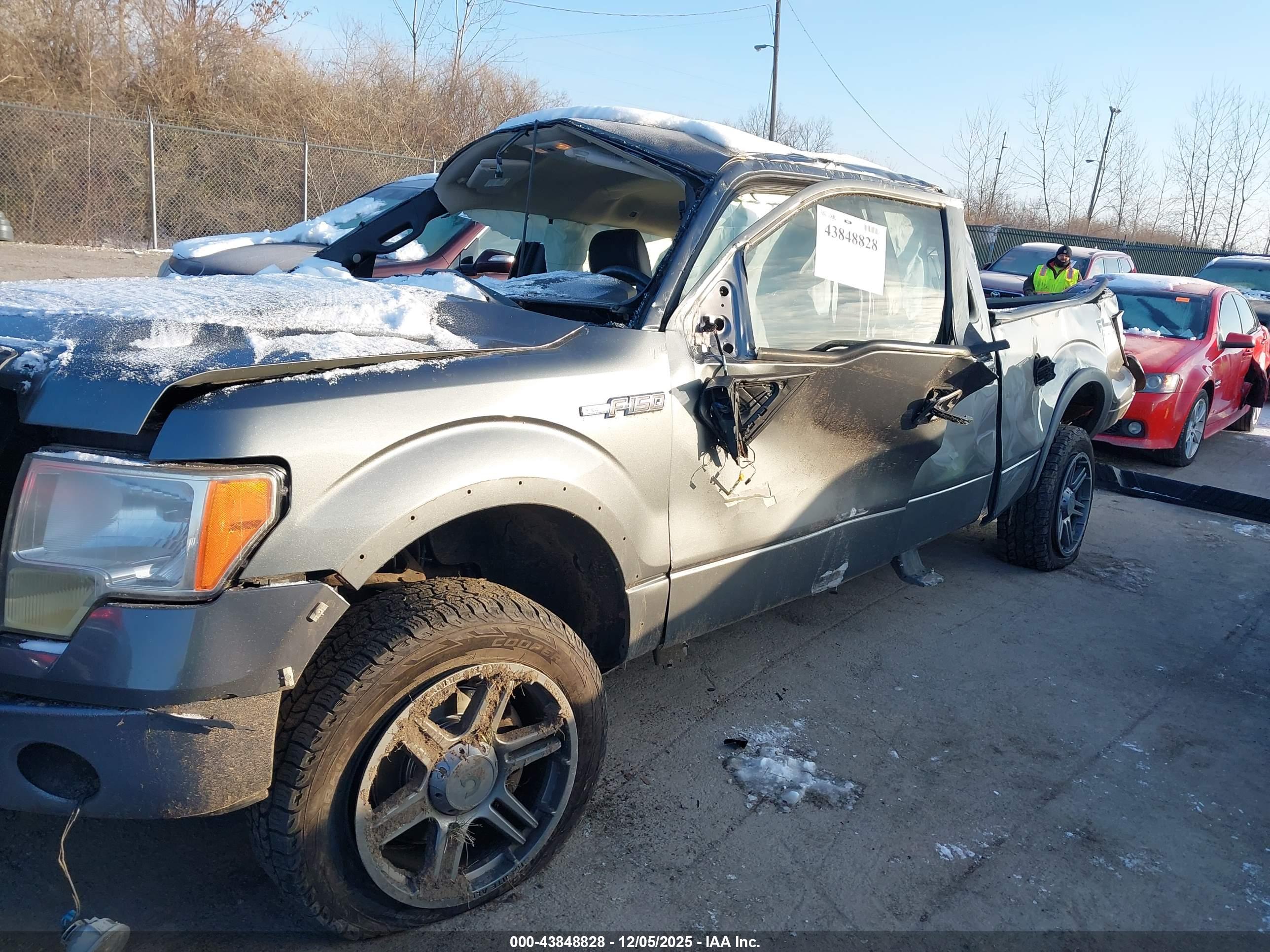 FORD F-150 image 6