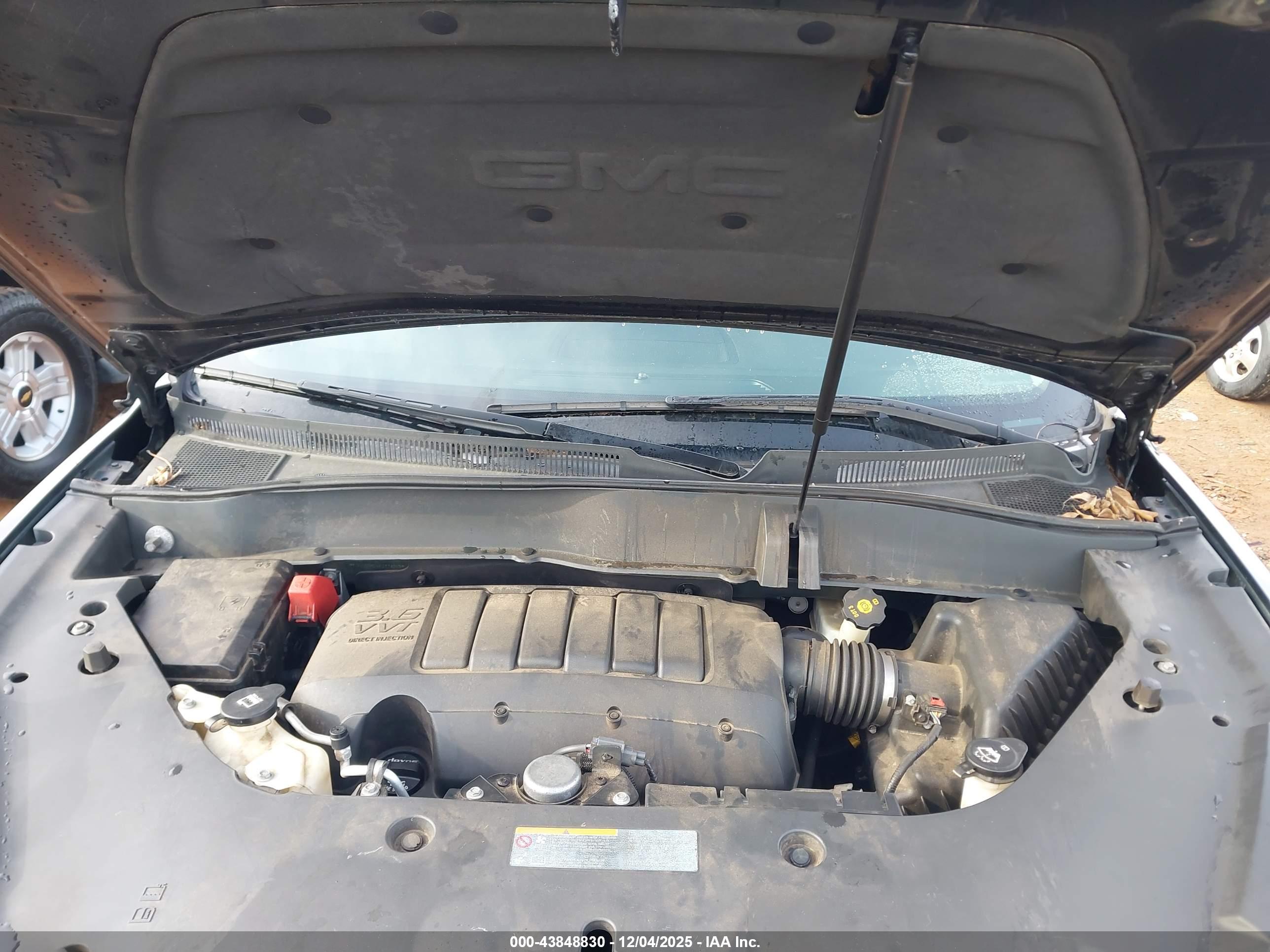 GMC ACADIA image 10
