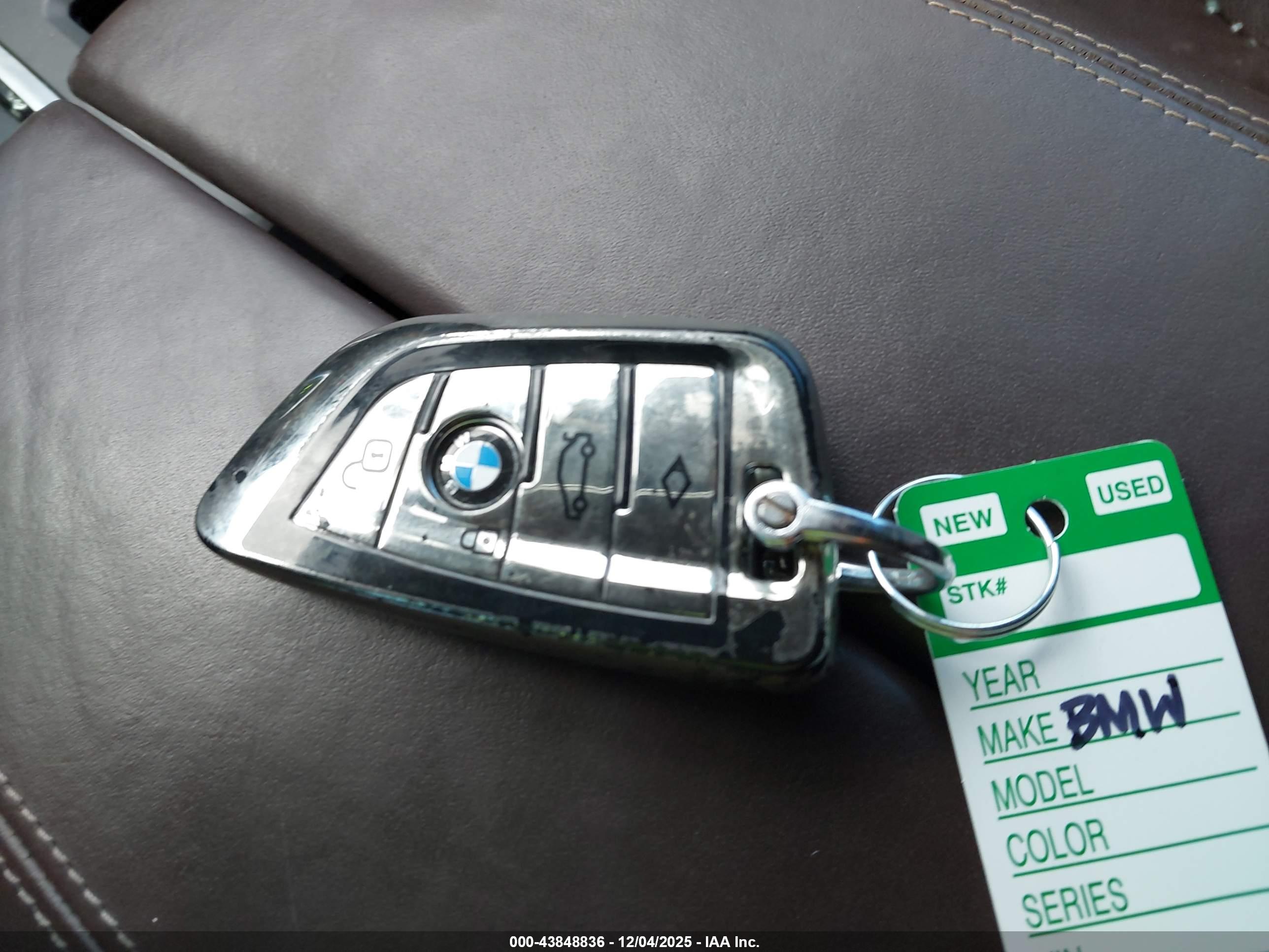 BMW X5 image 11