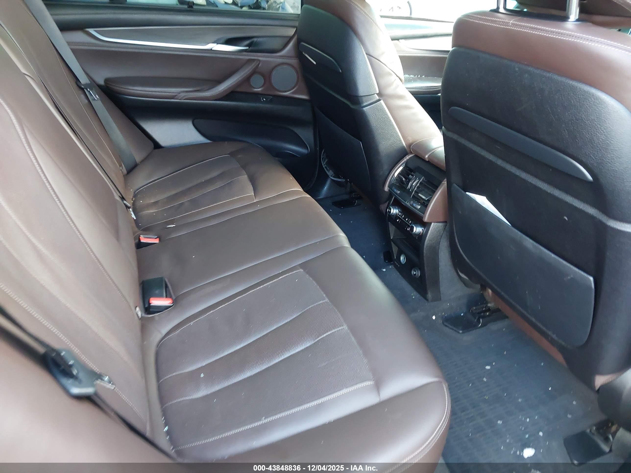 BMW X5 image 8
