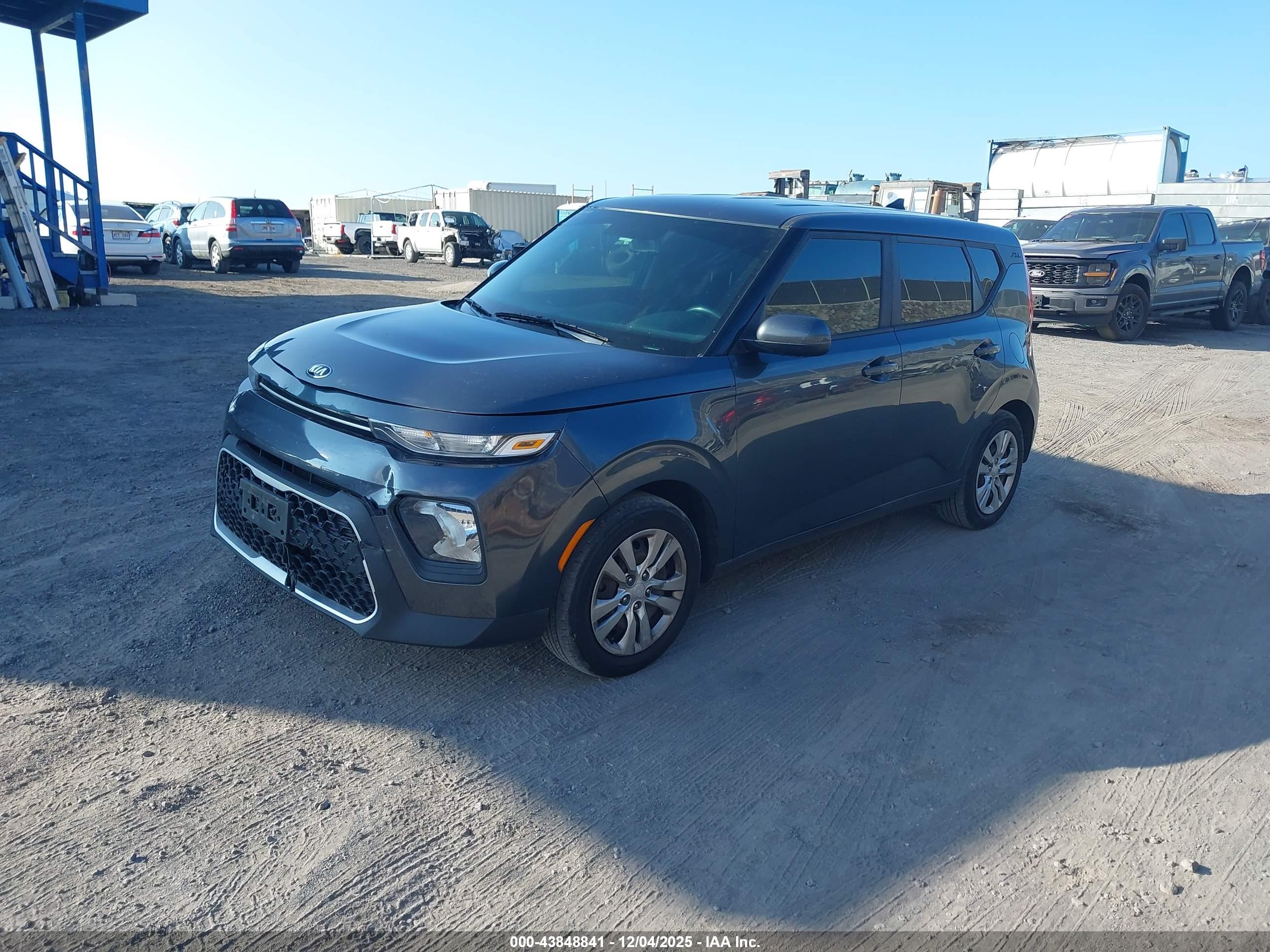 KIA SOUL image 2