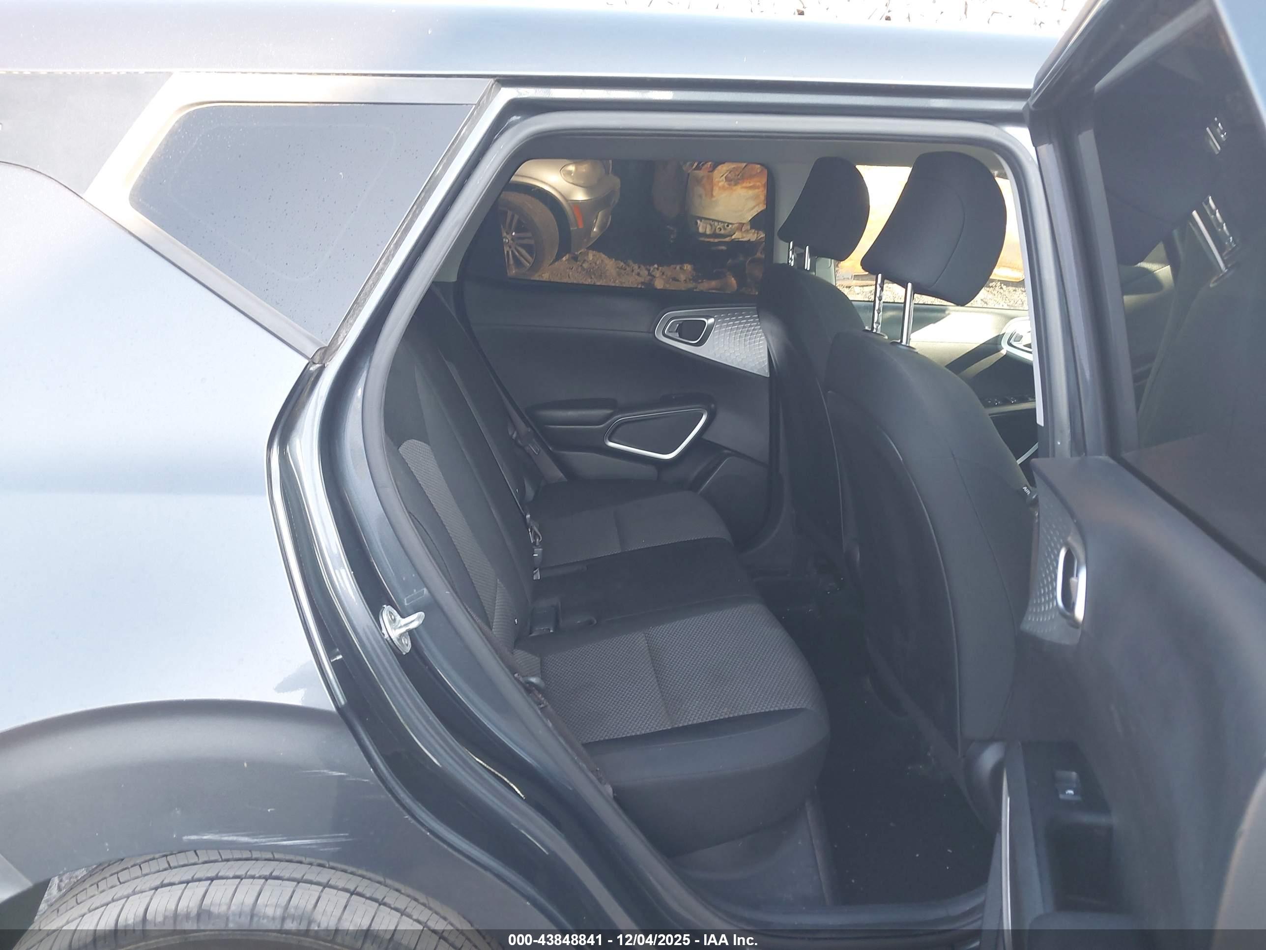 KIA SOUL image 8