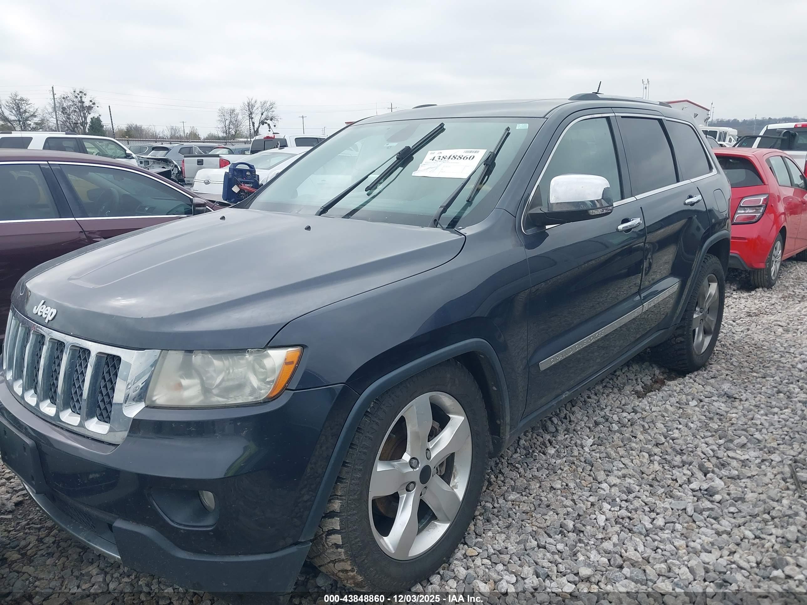JEEP GRAND image 2