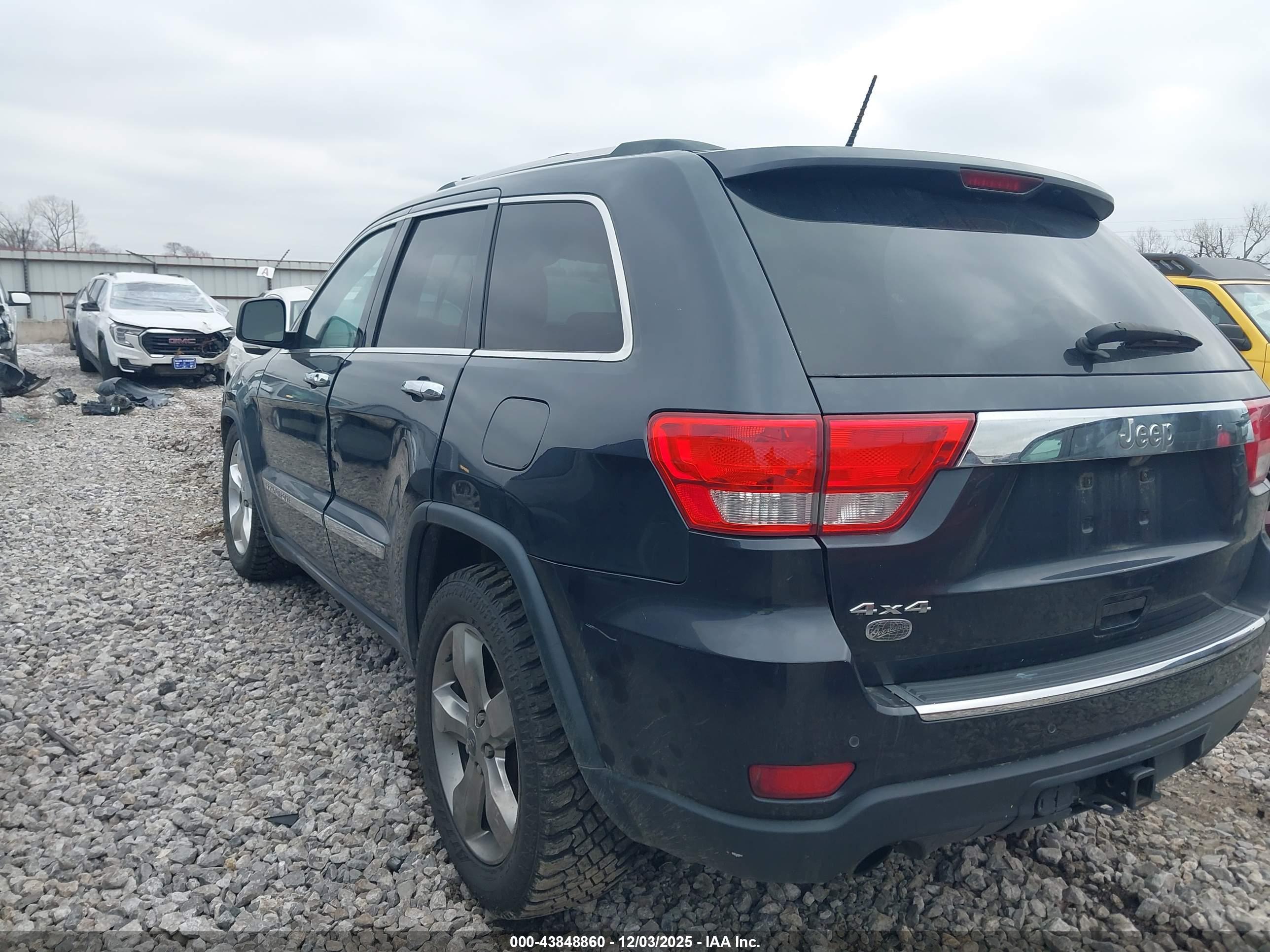 JEEP GRAND image 3