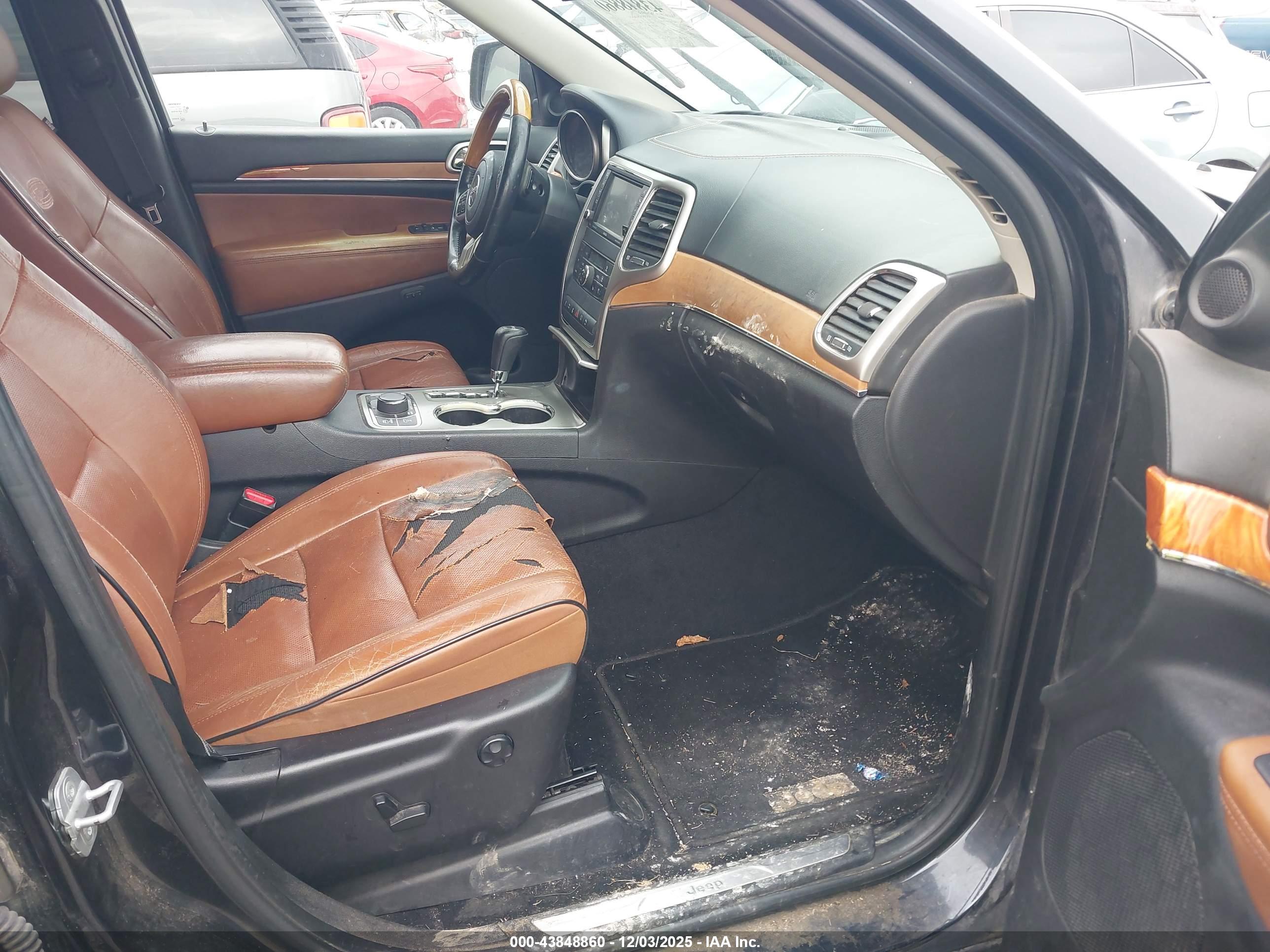 JEEP GRAND image 5