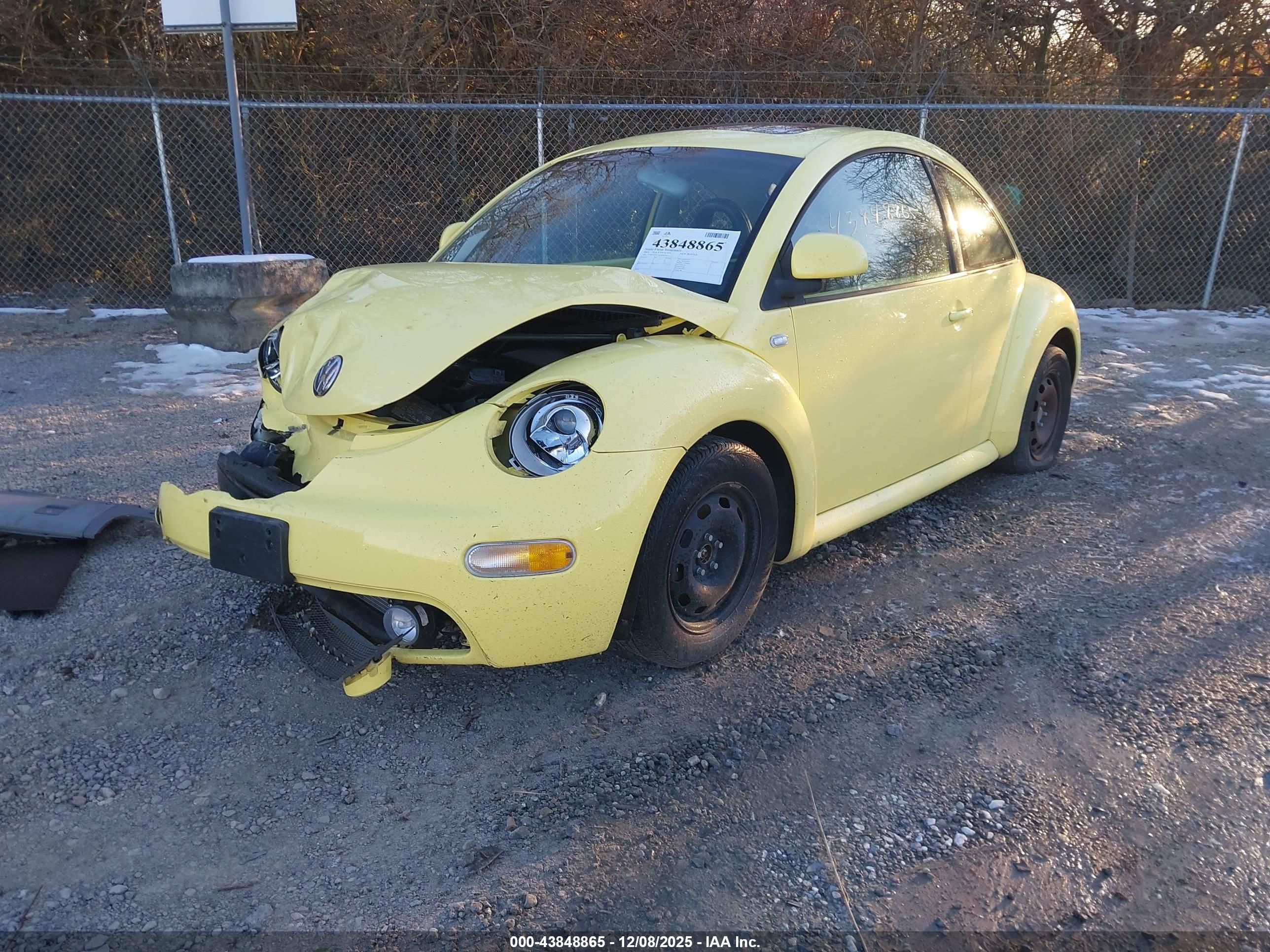 VOLKSWAGEN NEW image 2