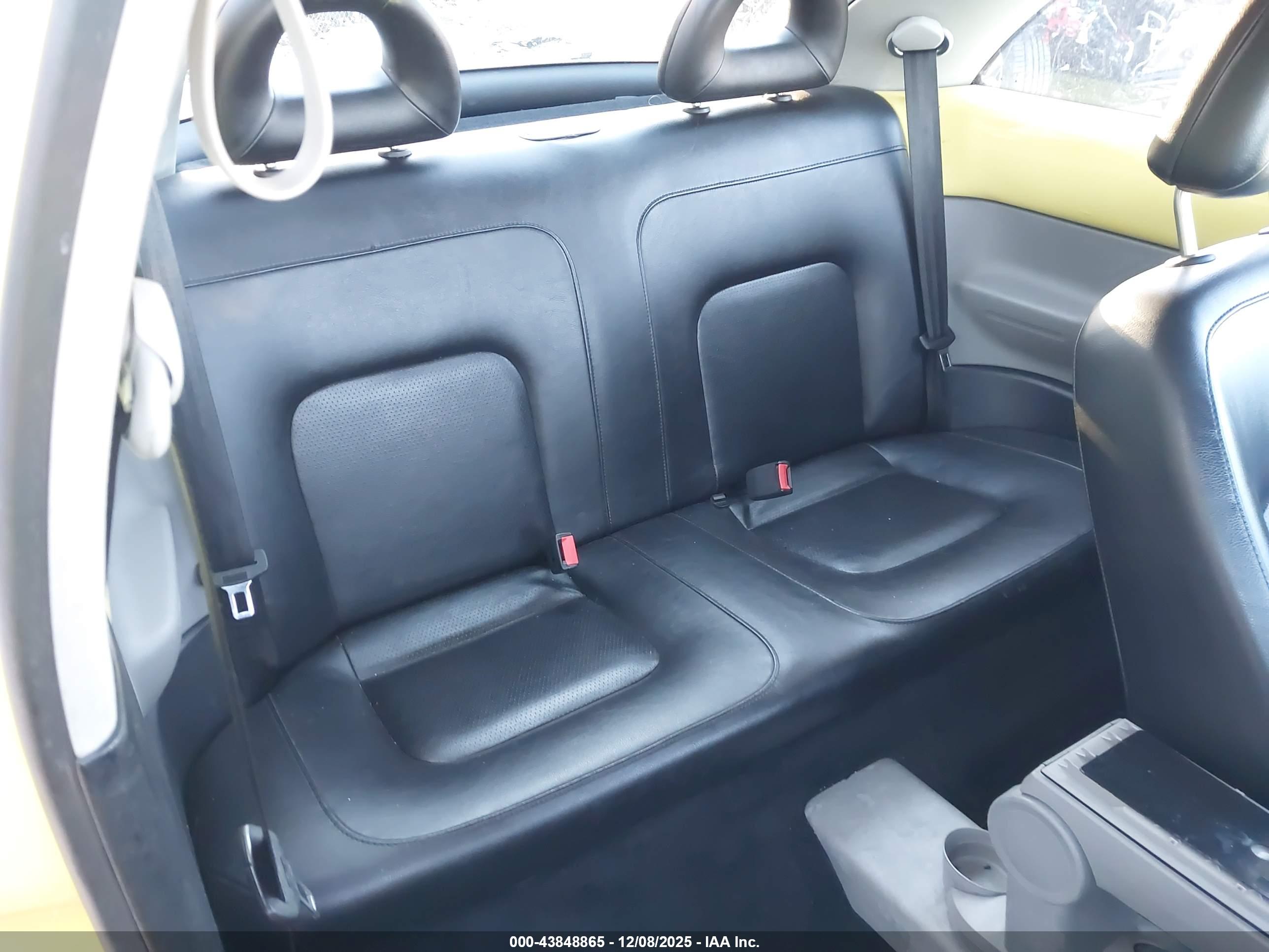 VOLKSWAGEN NEW image 8