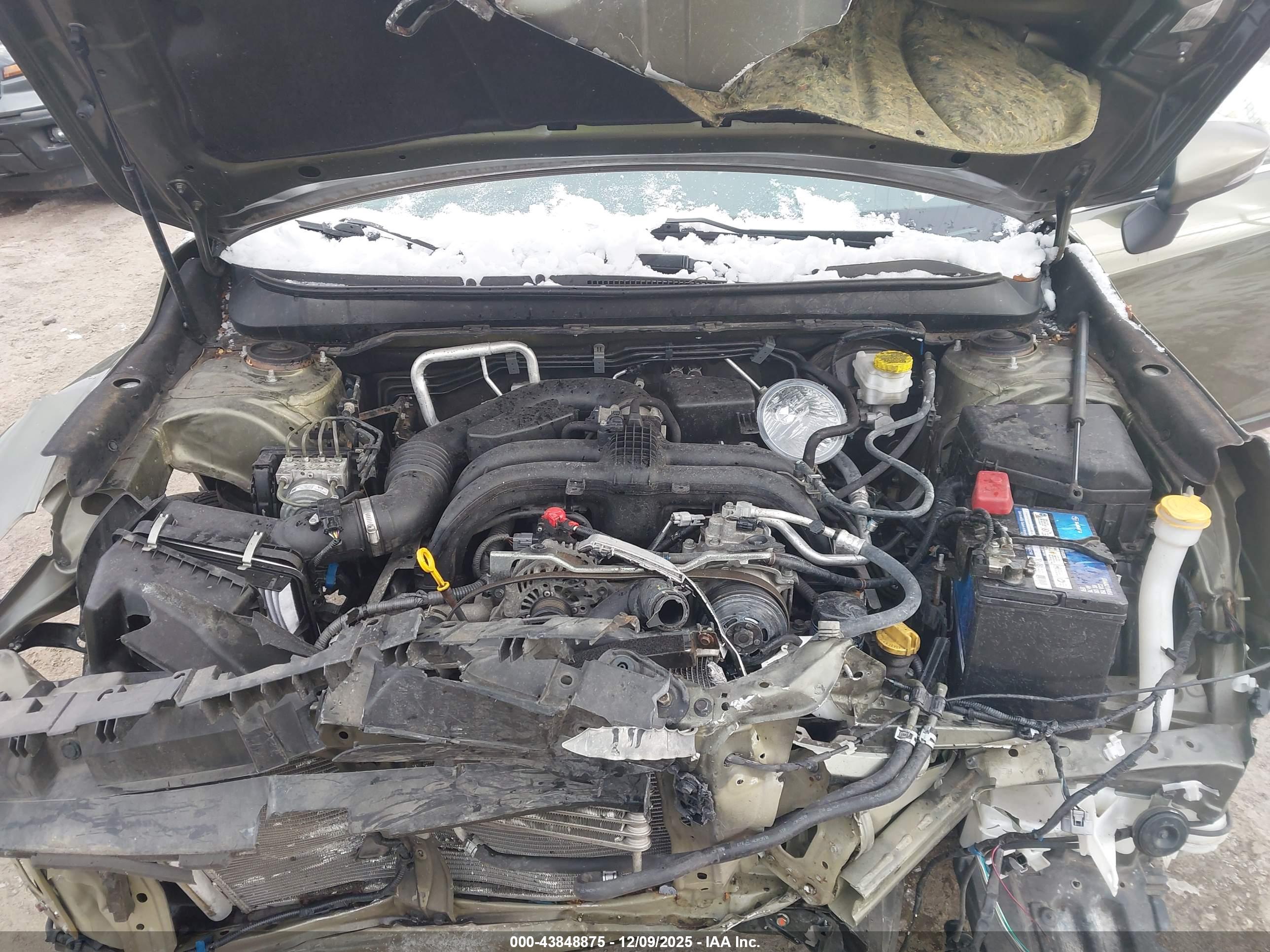 SUBARU OUTBACK image 10