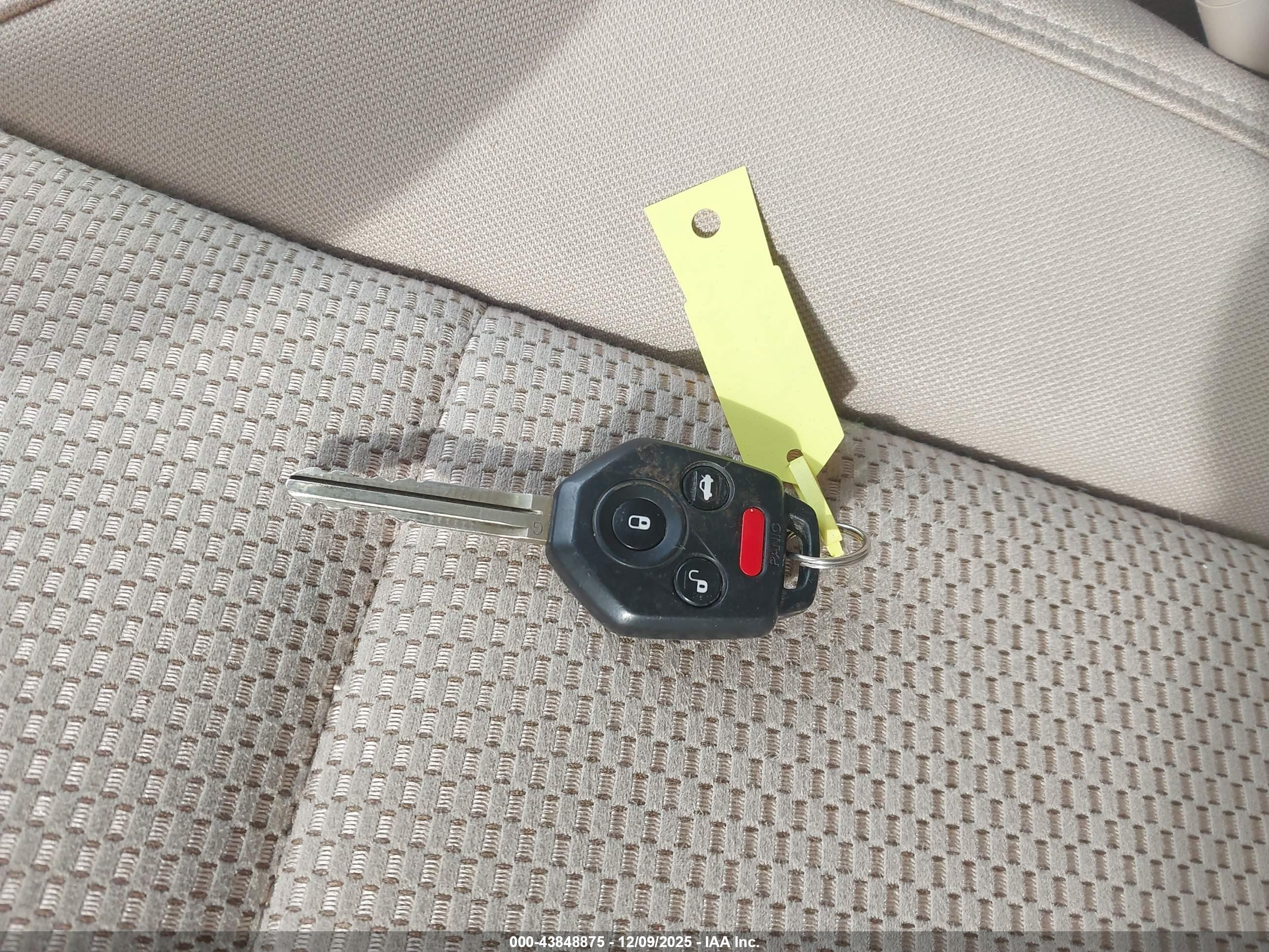 SUBARU OUTBACK image 11