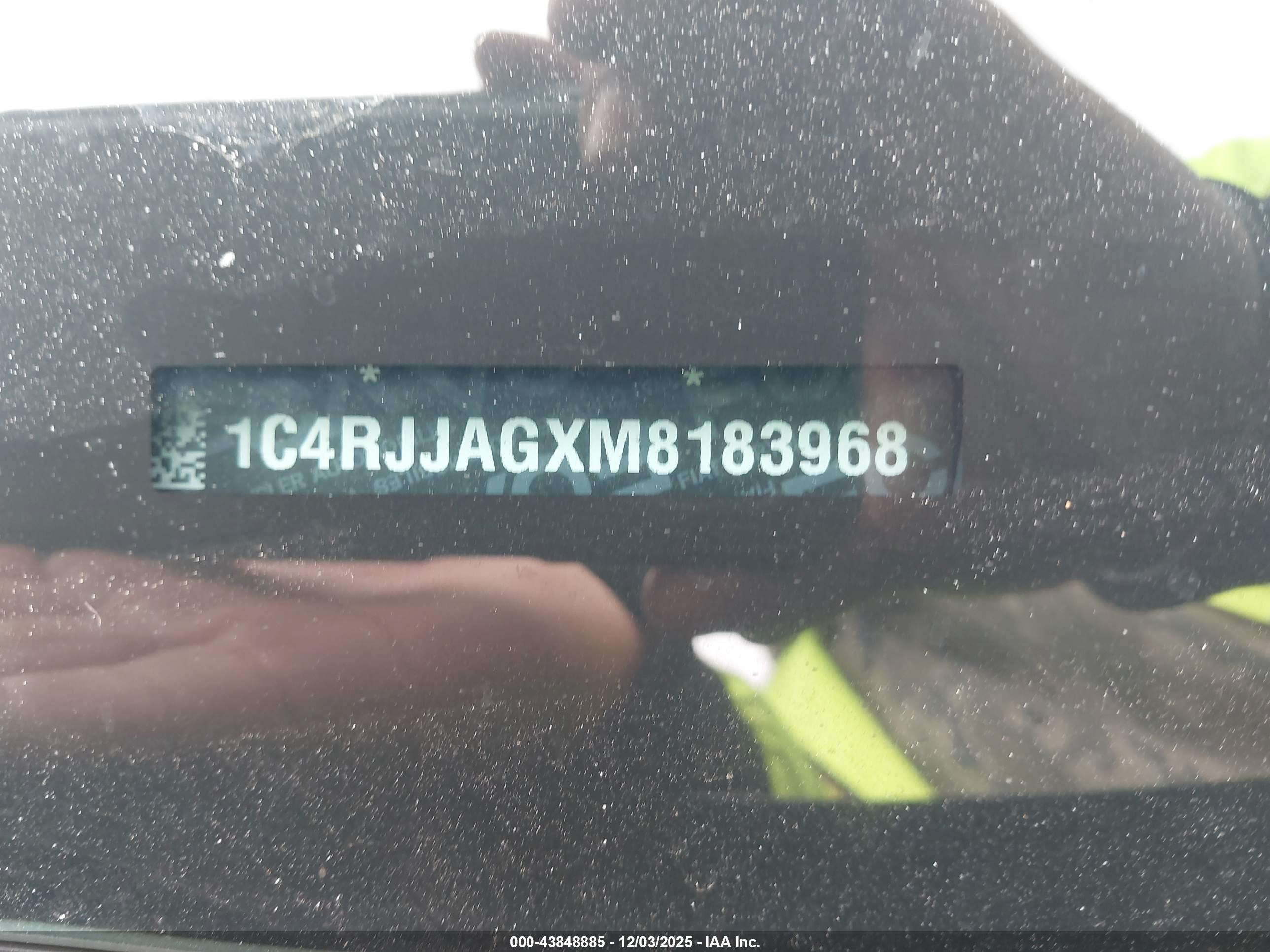 JEEP GRAND image 9