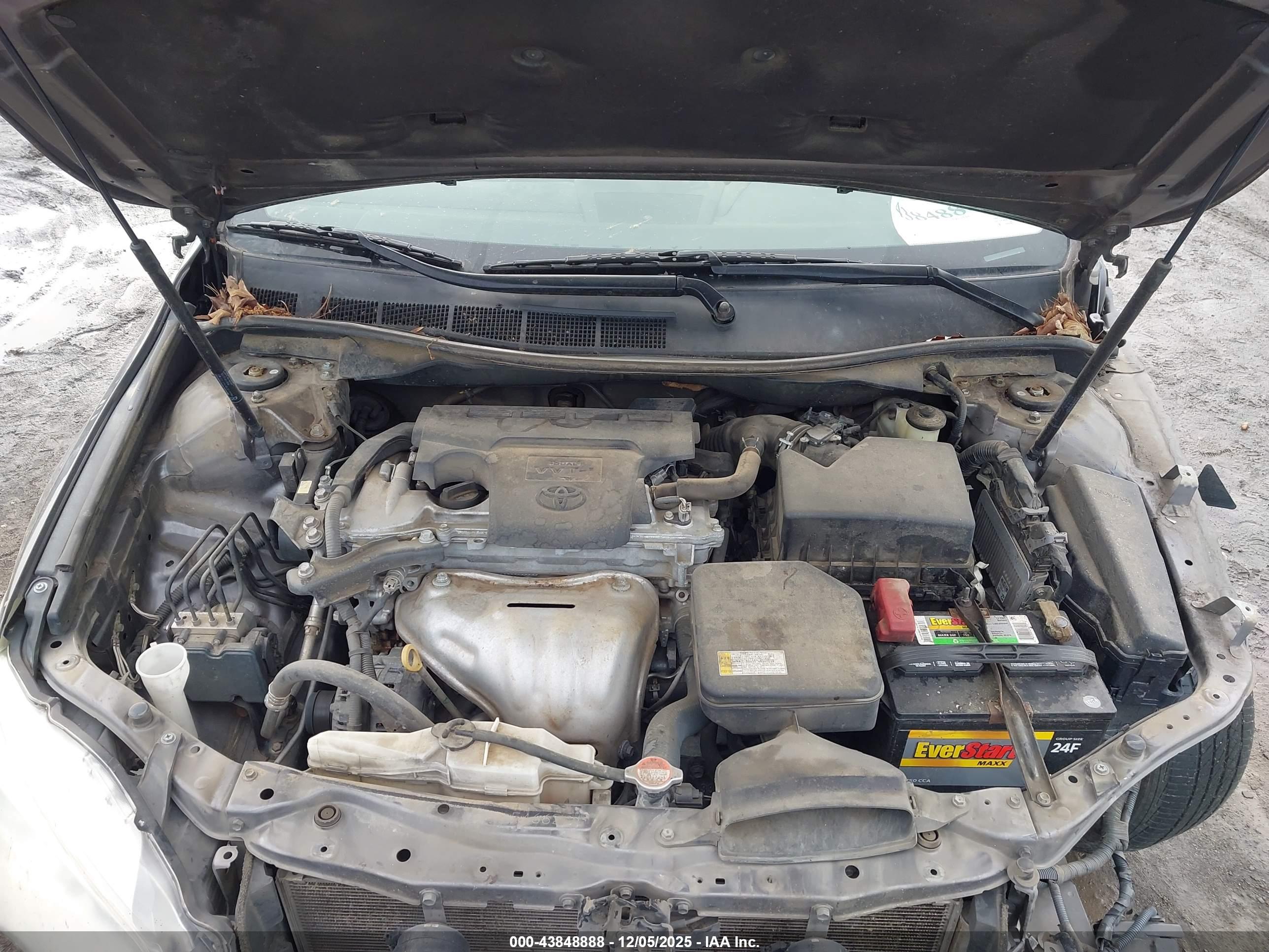 TOYOTA CAMRY image 10