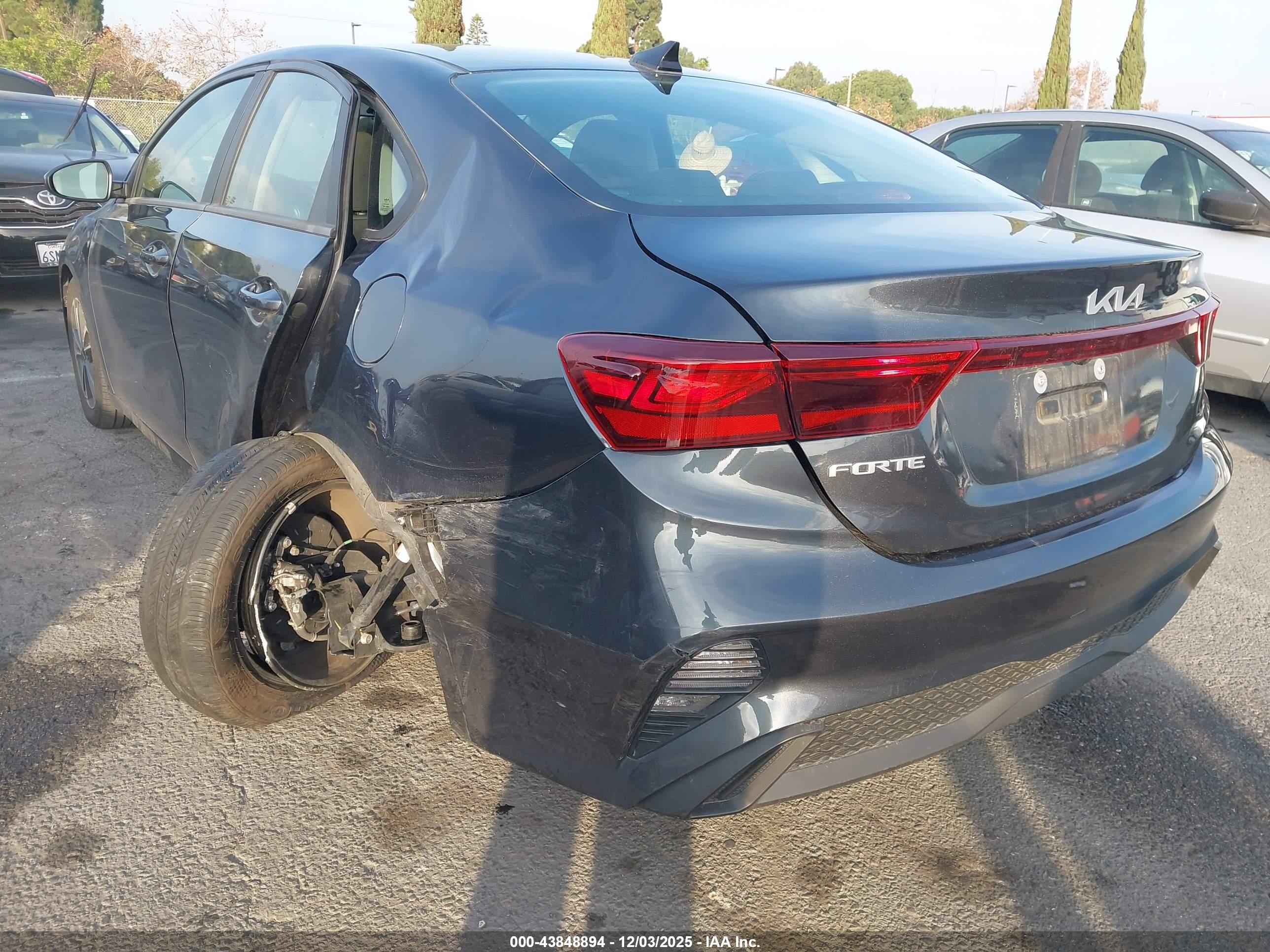 KIA FORTE image 3